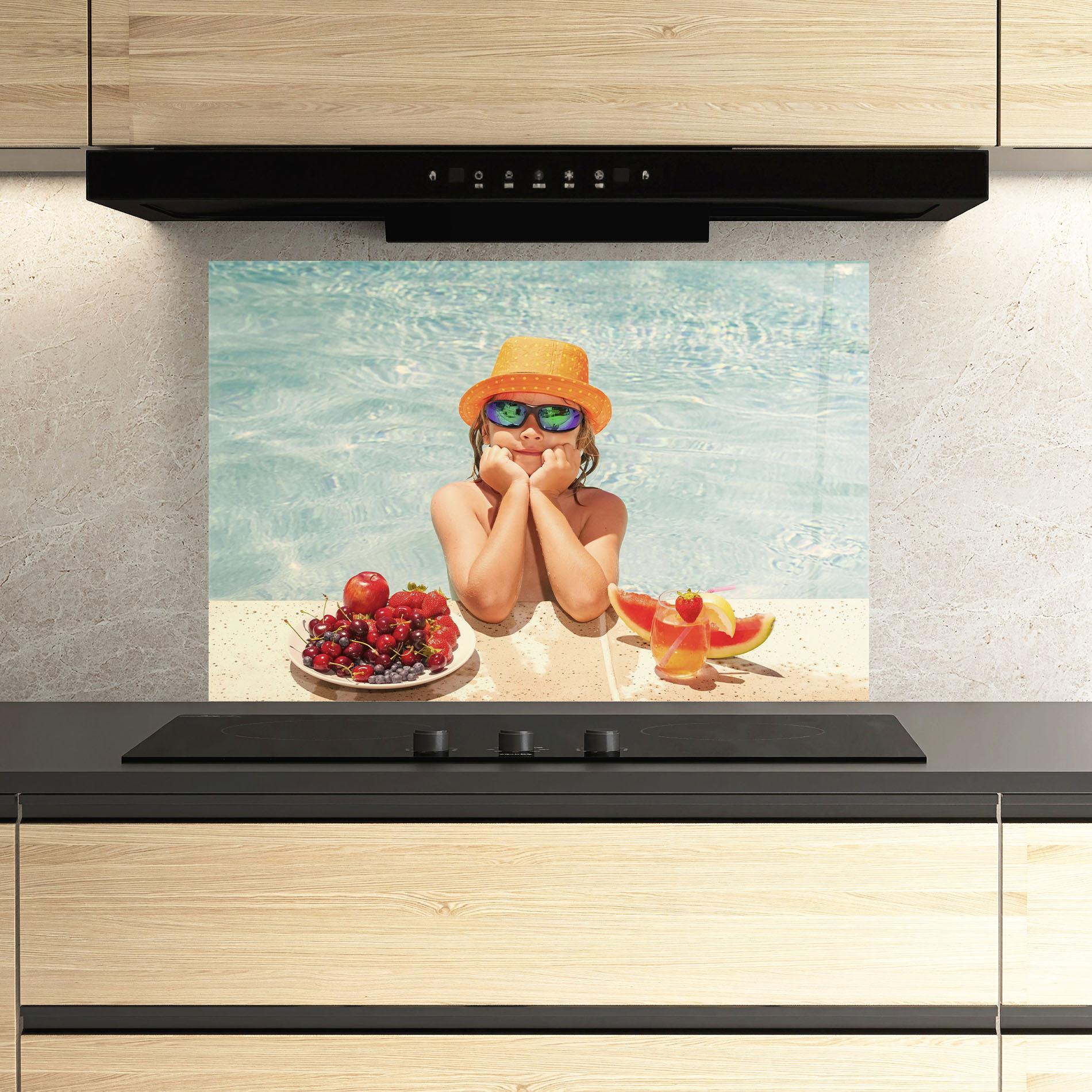 Konyhai üveg hátfal Child Swimming mockup 3