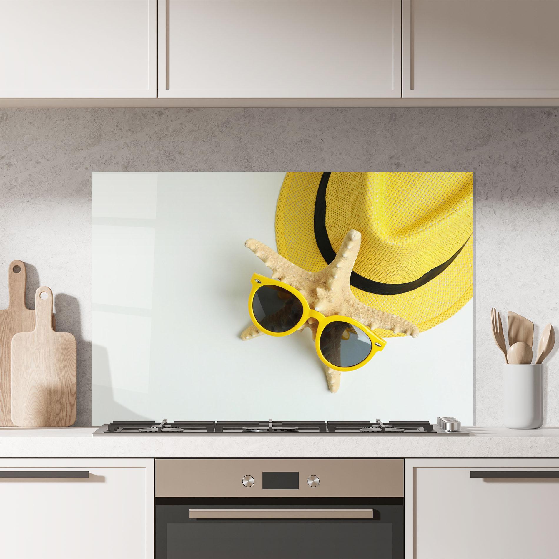 Konyhai üveg hátfal Seastar Sunglasses mockup 7