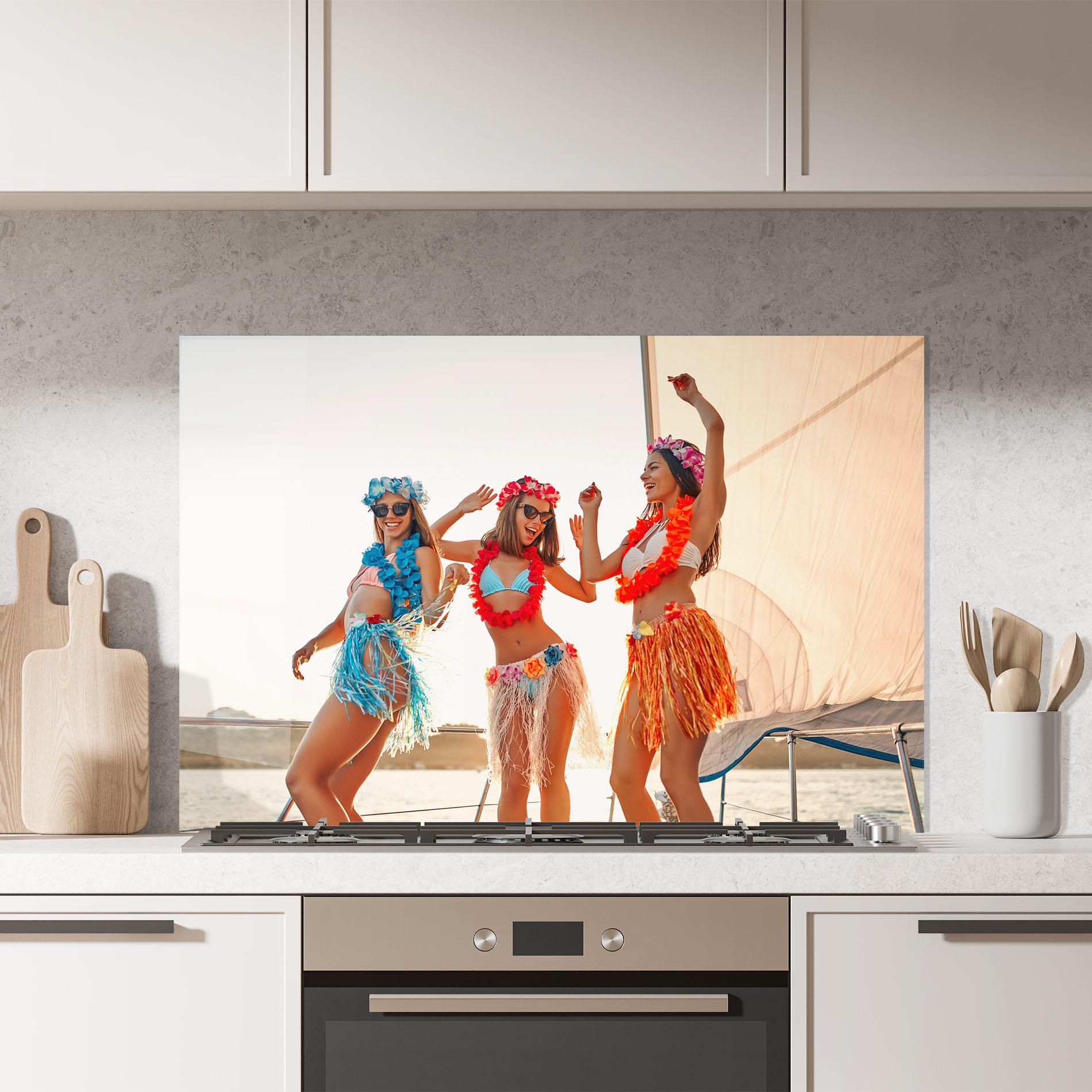 Konyhai üveg hátfal Summer Party mockup 7