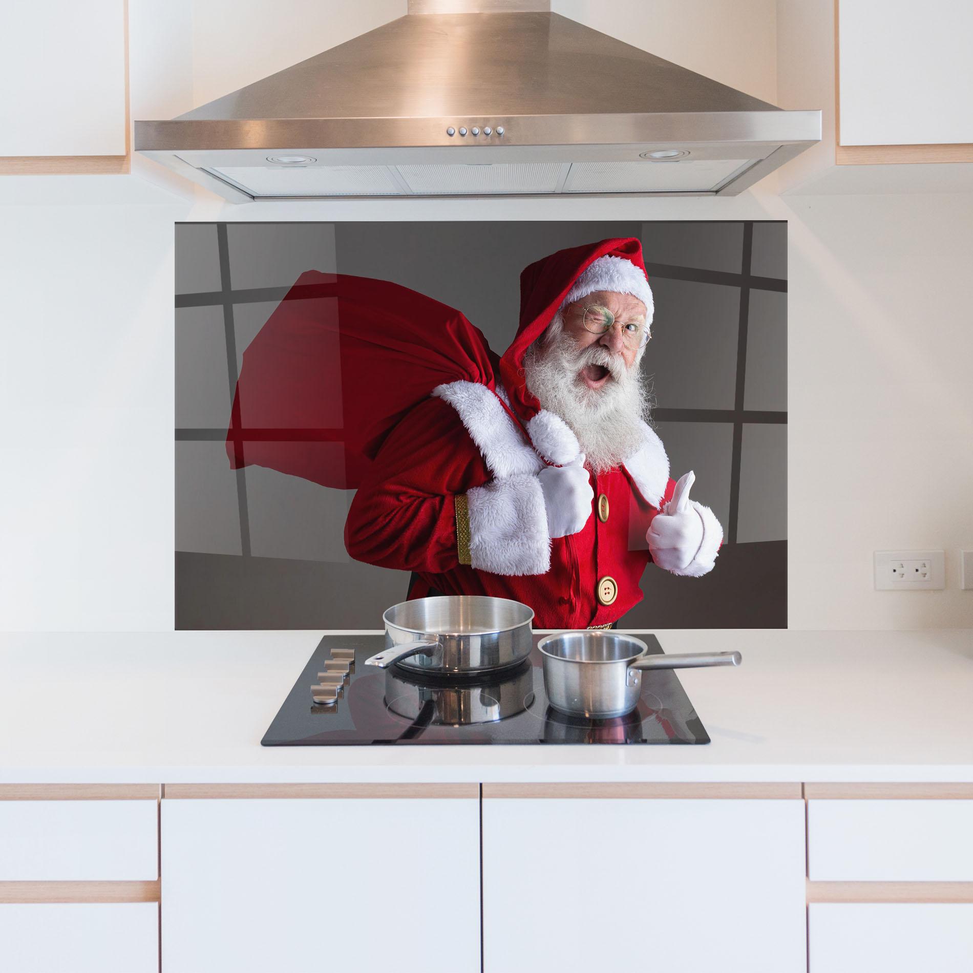 Konyhai üveg hátfal Santa Smiling mockup 5