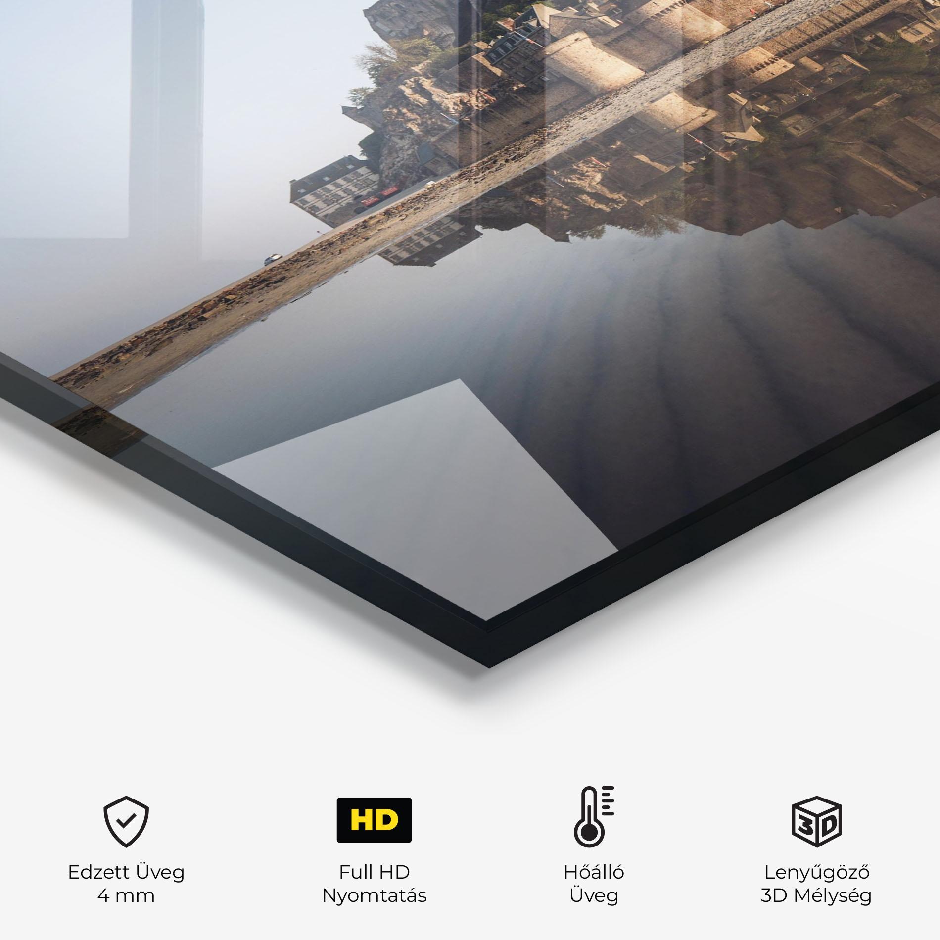 Konyhai üveg hátfal Castle Reflection mockup 2