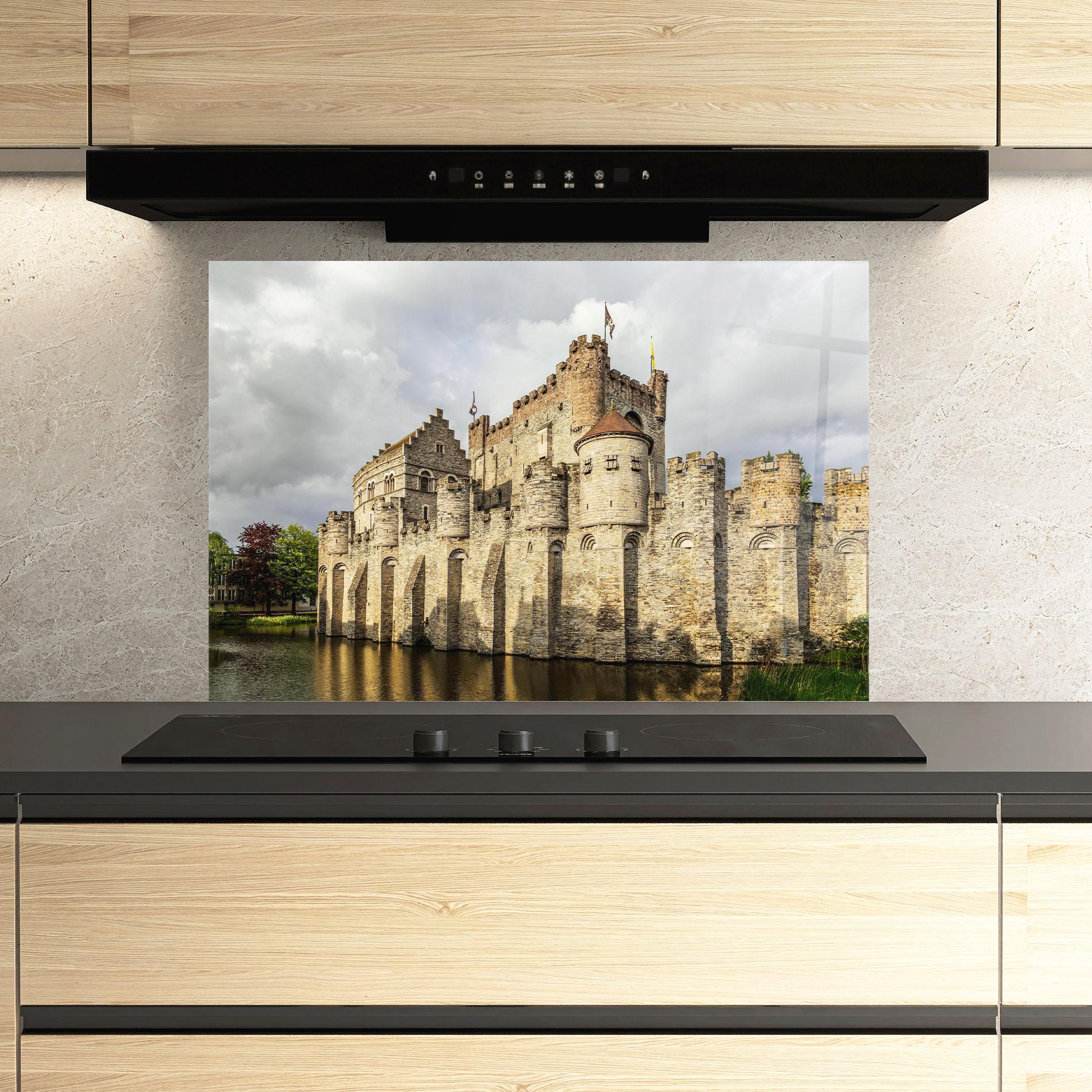 Konyhai üveg hátfal Medieval Castle Belgium mockup 3