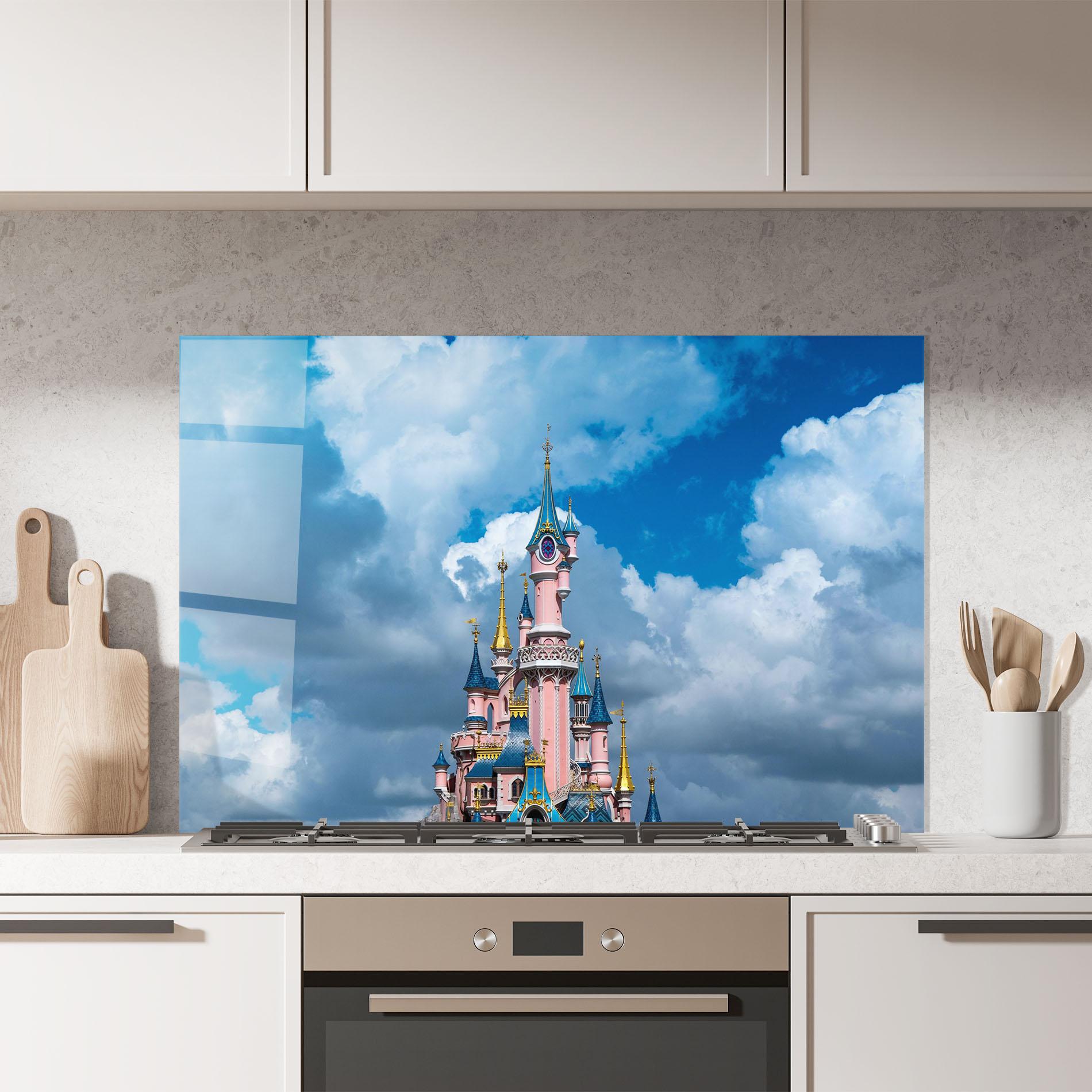 Konyhai üveg hátfal Paris Castle mockup 7