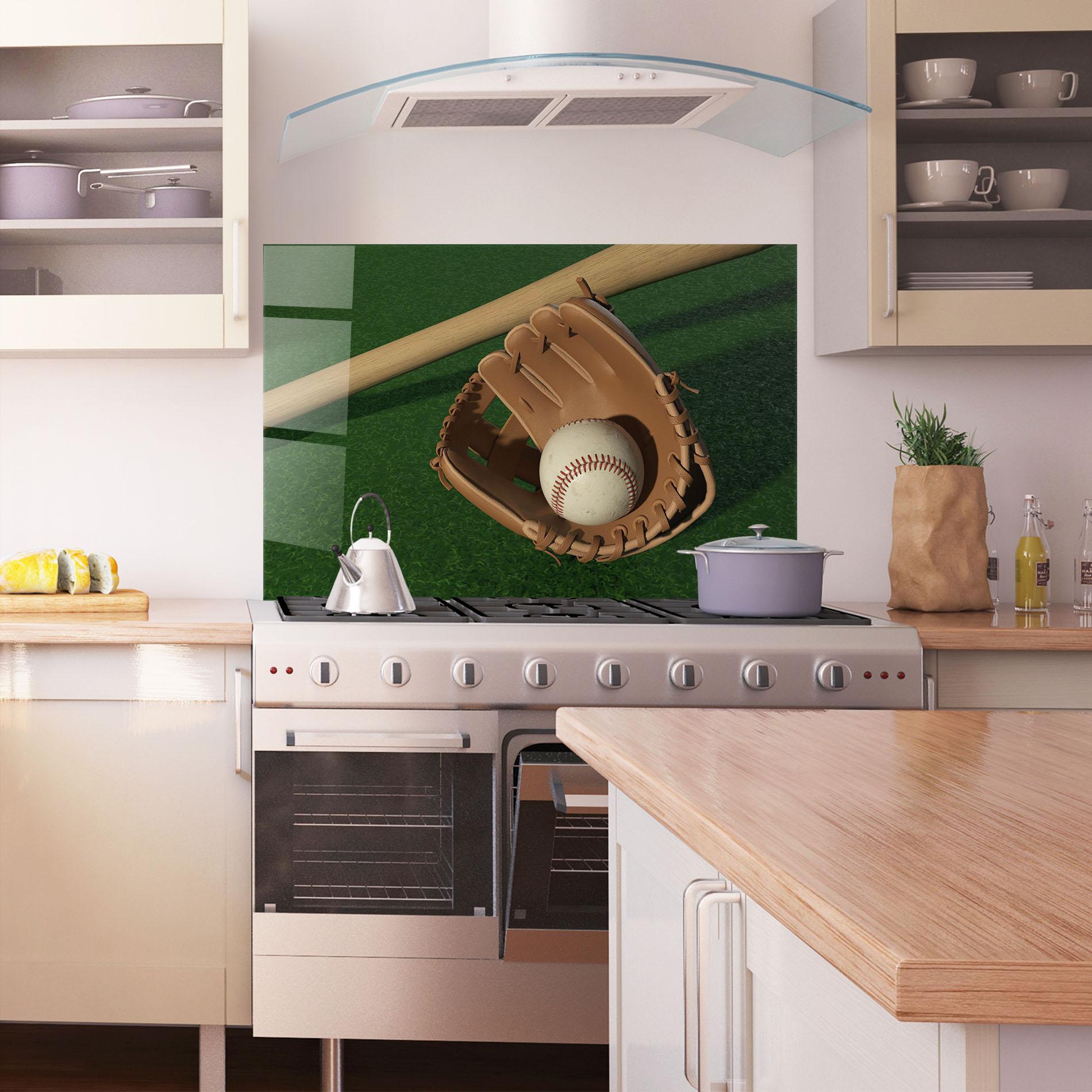 Konyhai üveg hátfal Baseball Glove On Green mockup 1