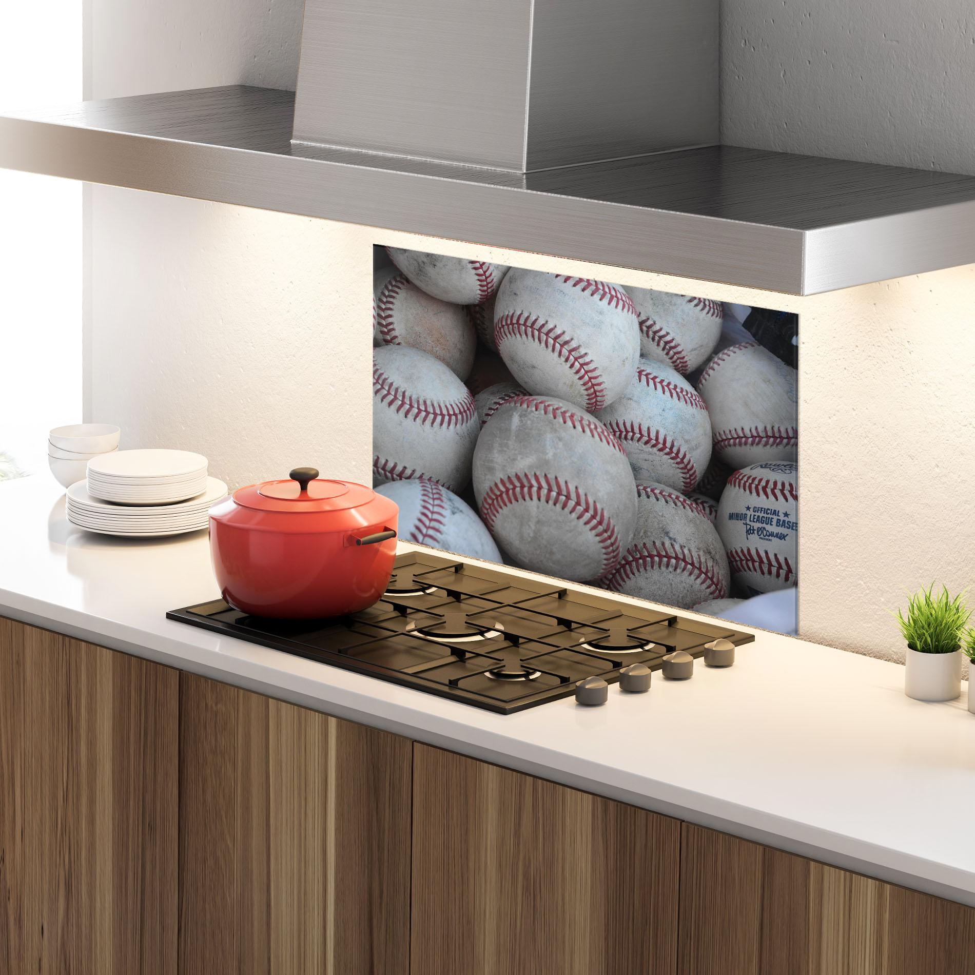 Konyhai üveg hátfal Baseball Balls Set mockup 4