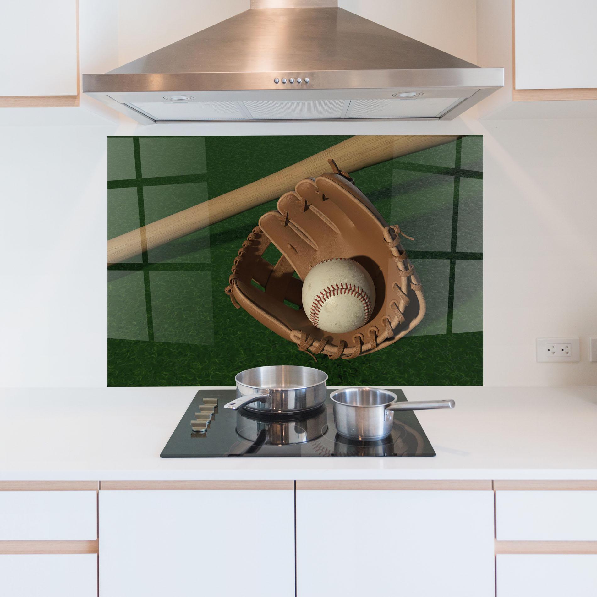 Konyhai üveg hátfal Baseball Glove On Green mockup 5