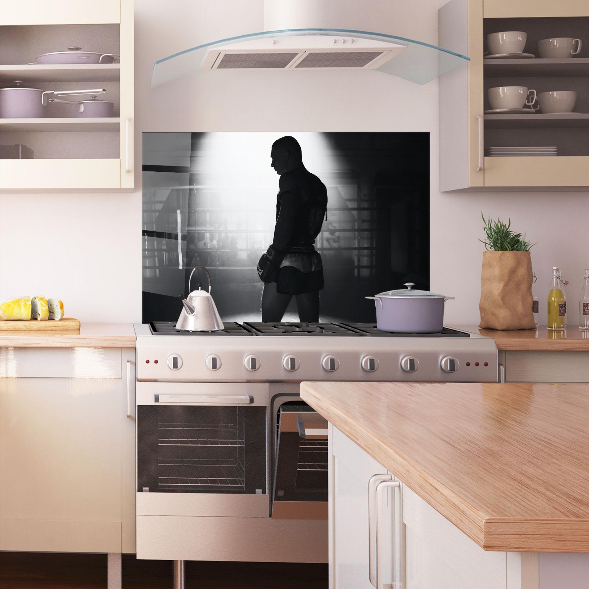 Konyhai üveg hátfal Boxer Shilouette mockup 1