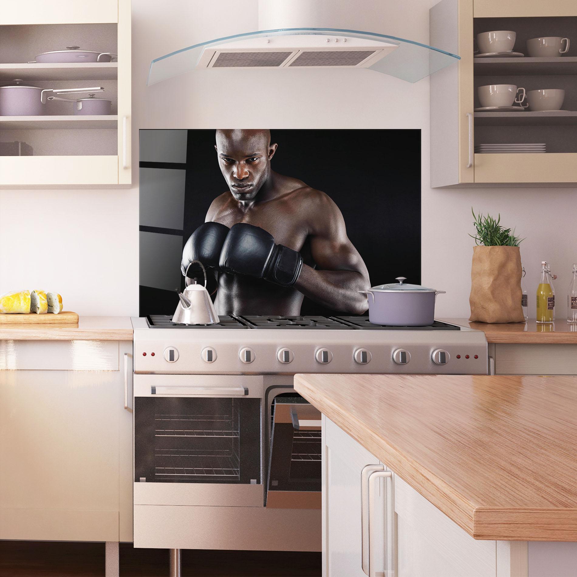 Konyhai üveg hátfal Powerful Fighter mockup 1