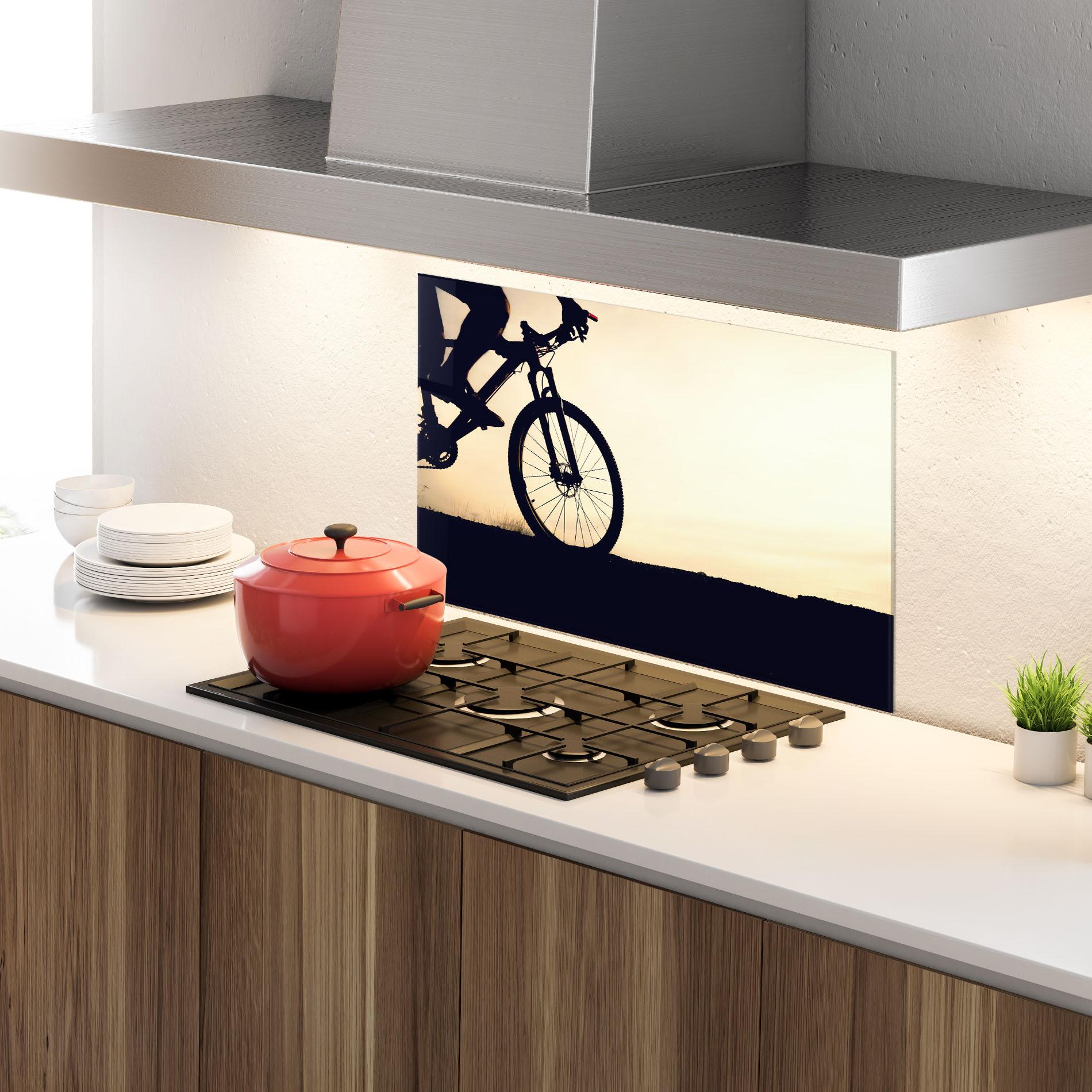 Konyhai üveg hátfal Cream Sky Mtb mockup 4