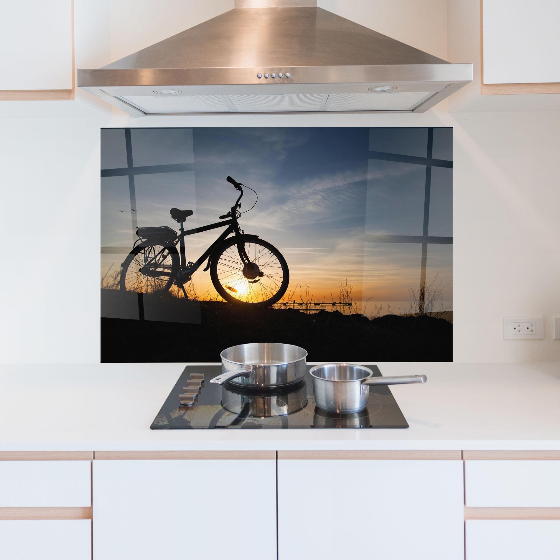Konyhai üveg hátfal Blue Sky Bike mockup 5
