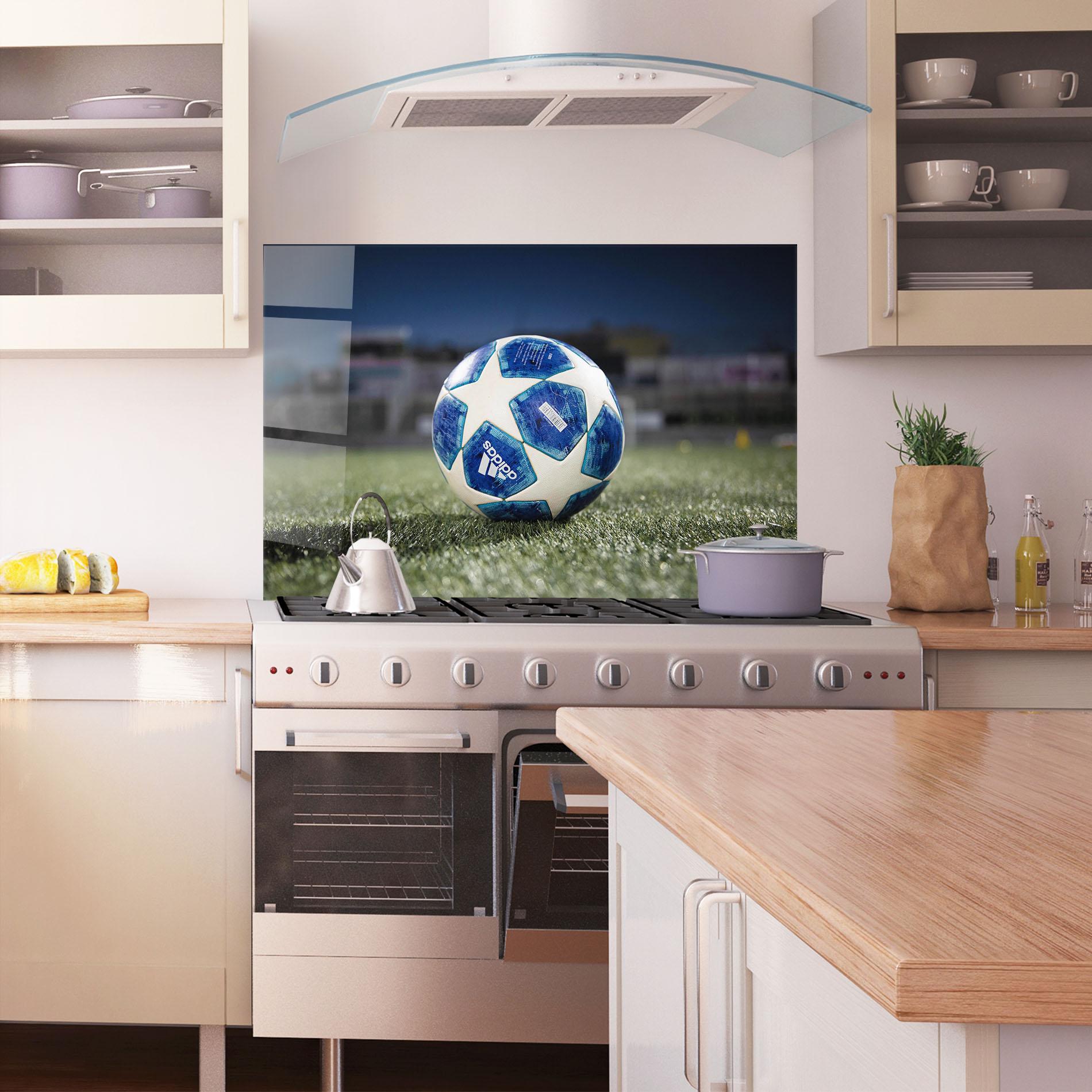 Konyhai üveg hátfal White Stars Football mockup 1