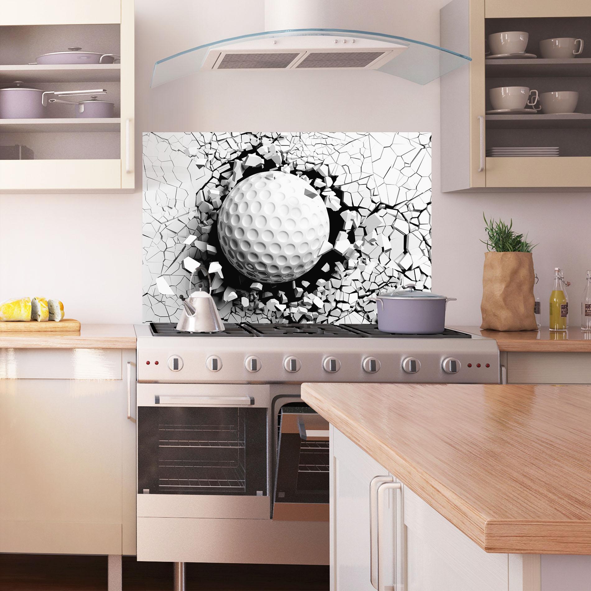 Konyhai üveg hátfal Golf Ball Breaking Wall mockup 1