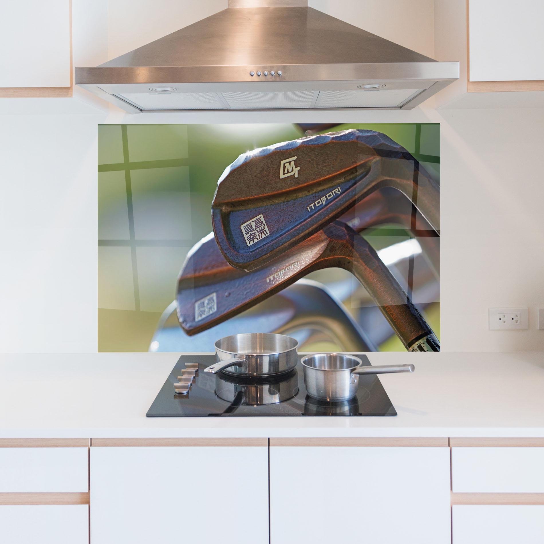 Konyhai üveg hátfal Golf Club Close Up mockup 5