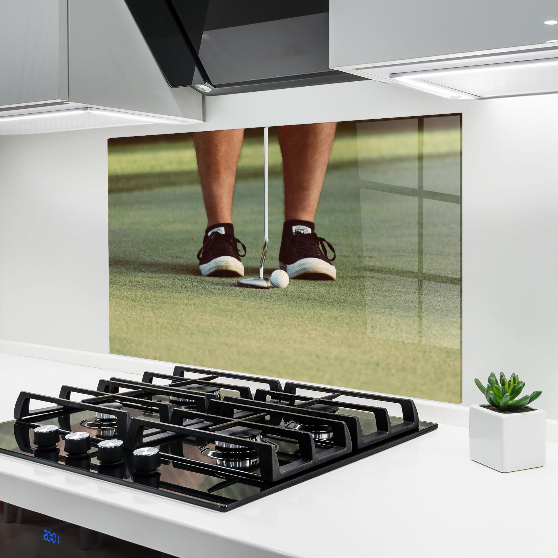 Konyhai üveg hátfal Converse Golf Ball mockup 6