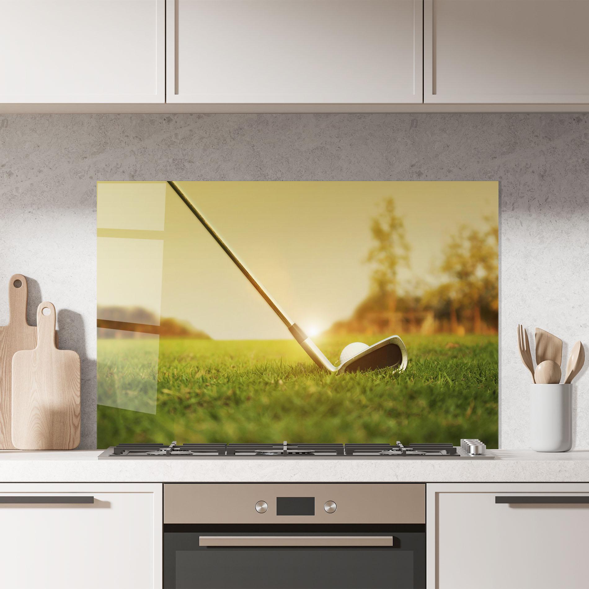 Konyhai üveg hátfal Golf Course mockup 7