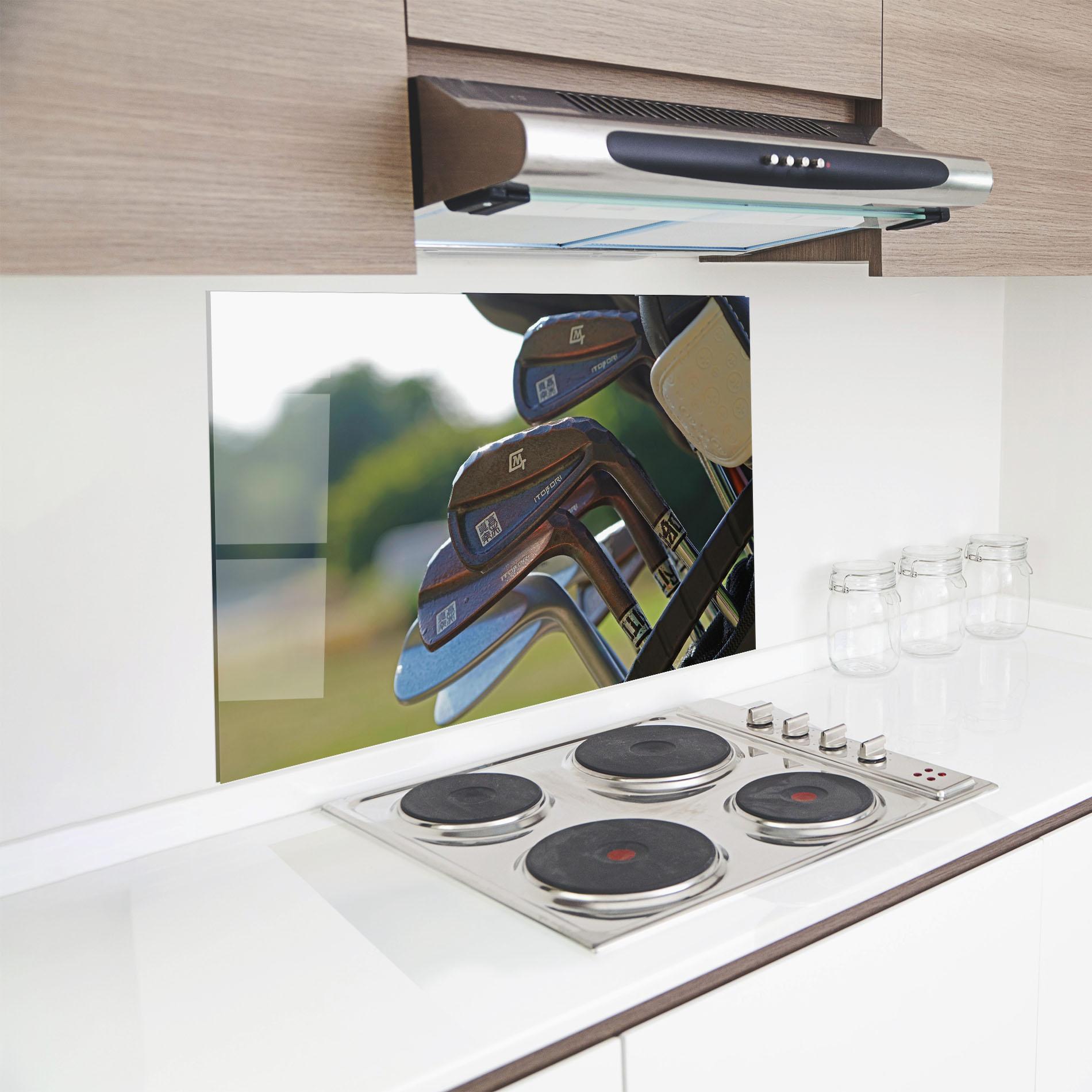 Konyhai üveg hátfal Brown Golf Club mockup 8