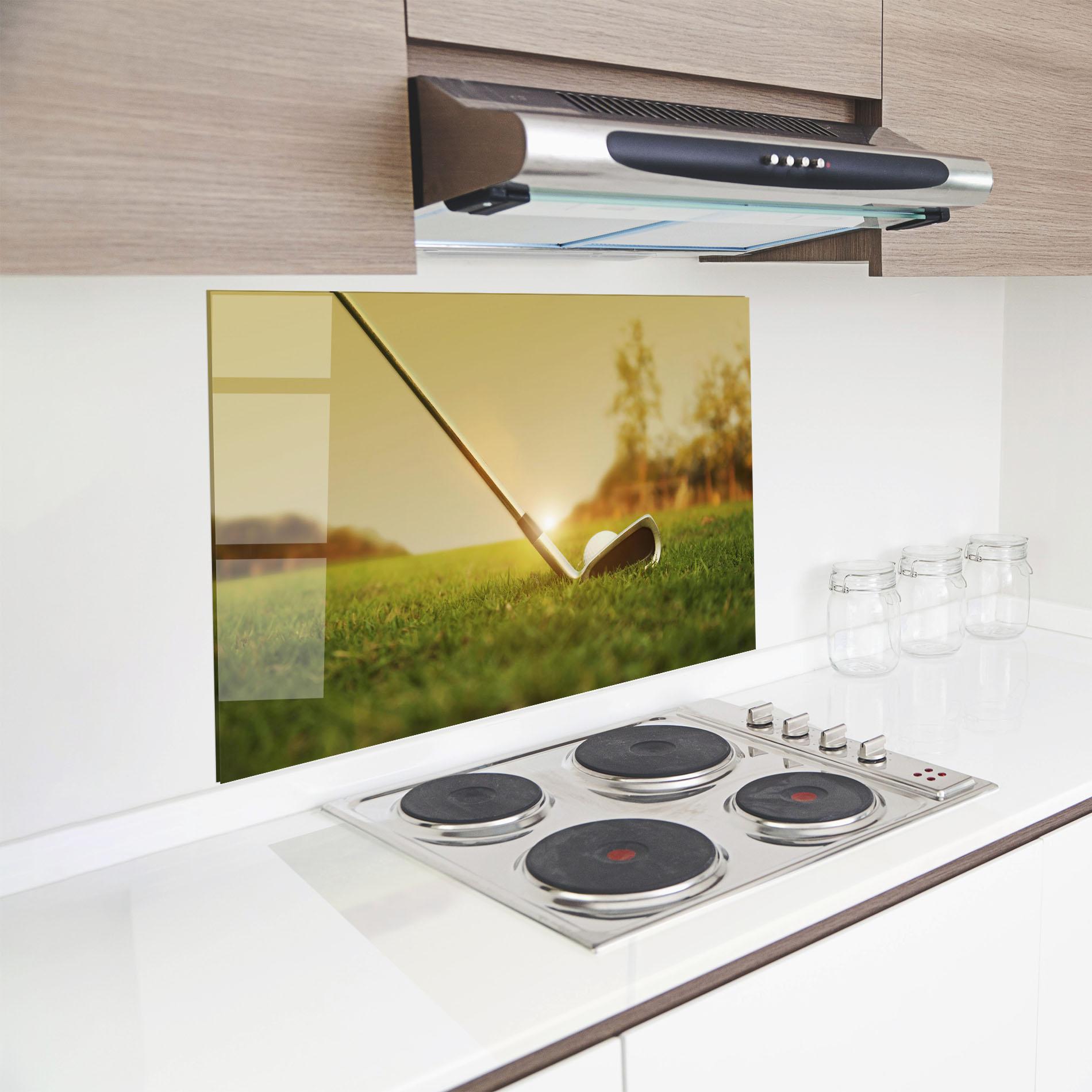 Konyhai üveg hátfal Golf Course mockup 8