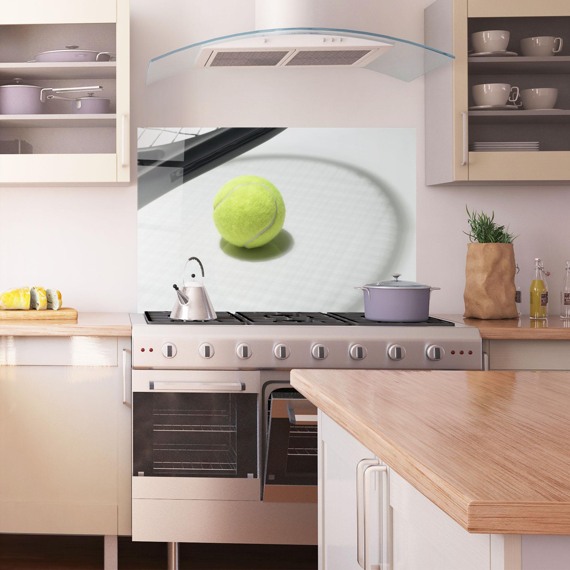 Konyhai üveg hátfal Tennis Racket Shadow mockup 1