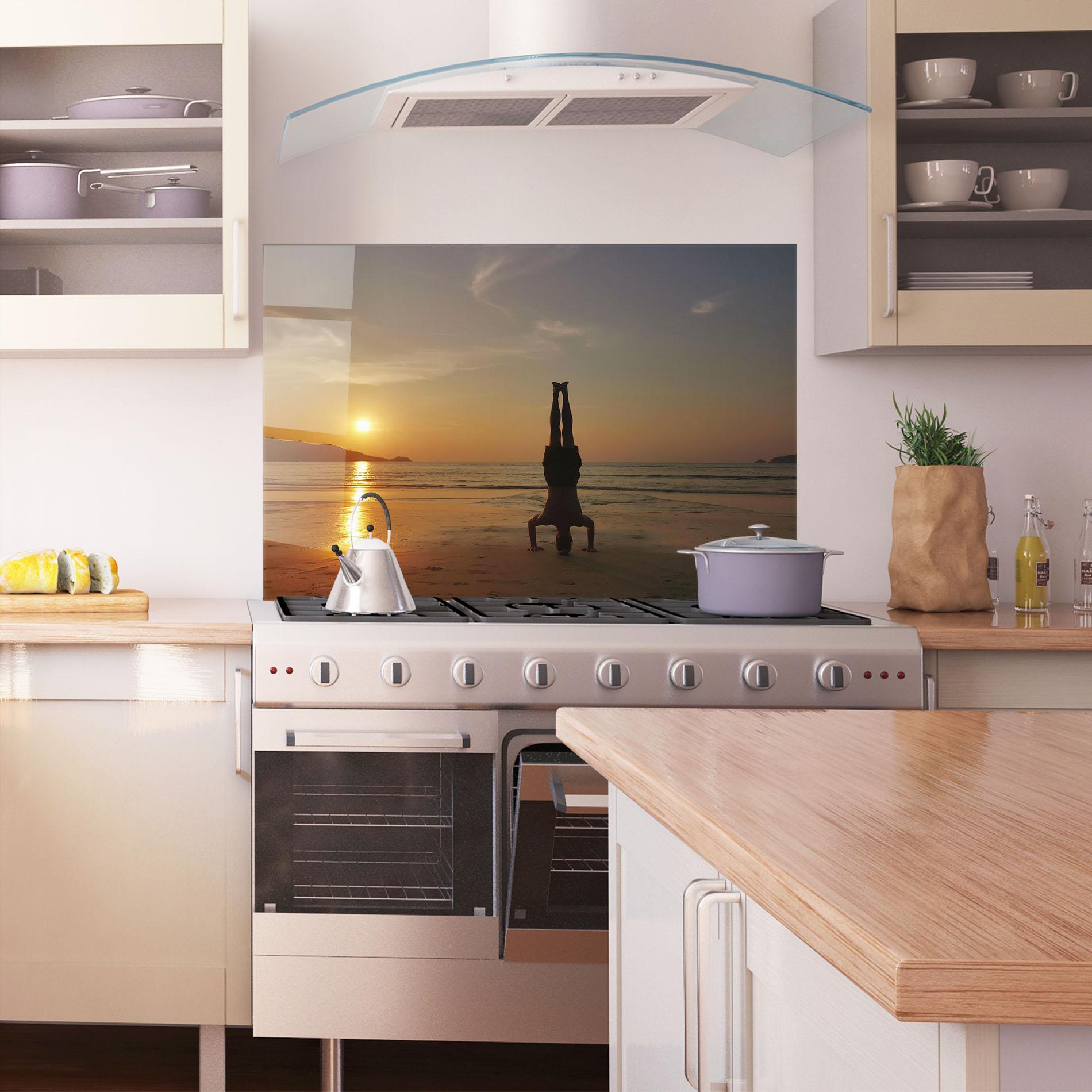 Konyhai üveg hátfal Inner Inhale mockup 1