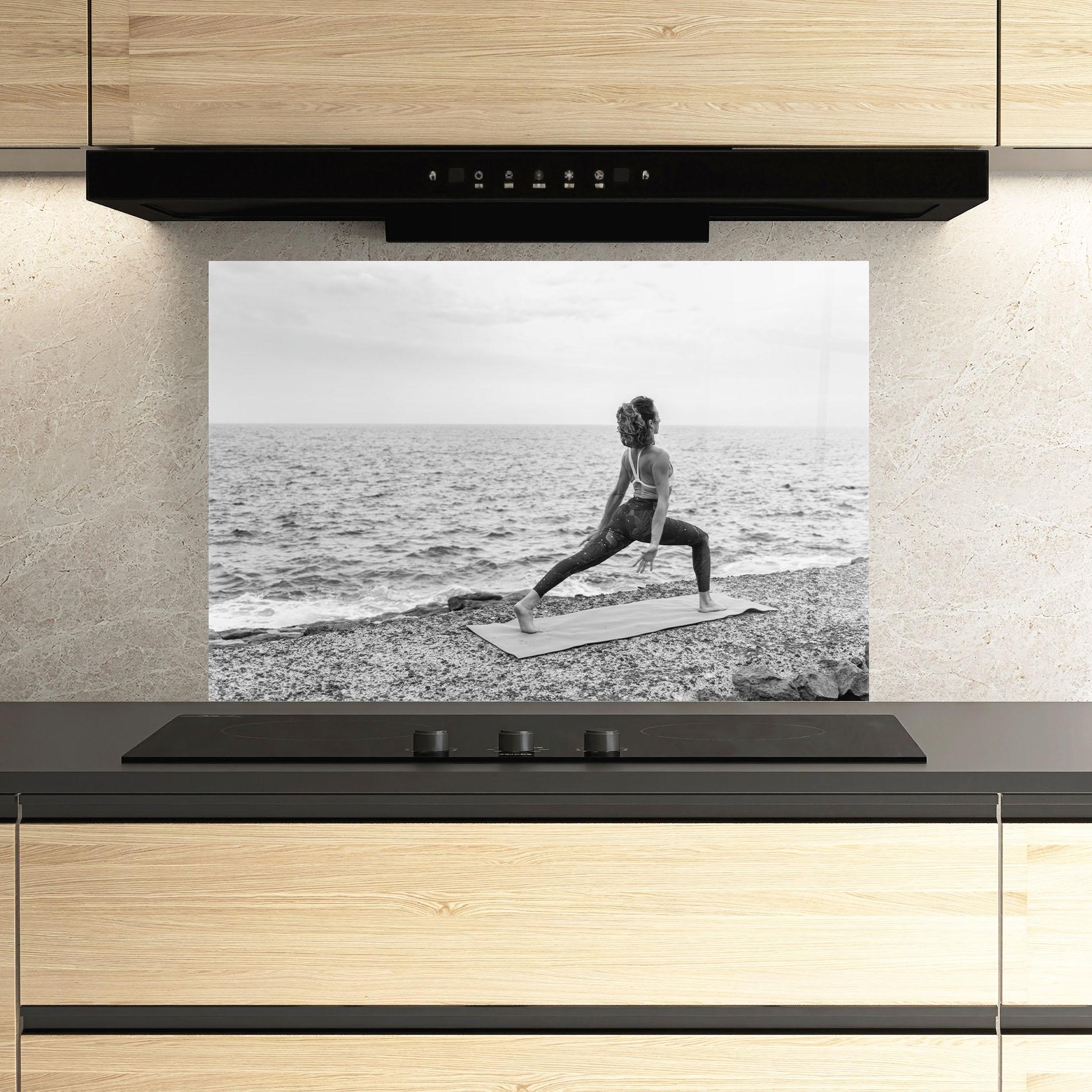 Konyhai üveg hátfal Blissful Balance mockup 3