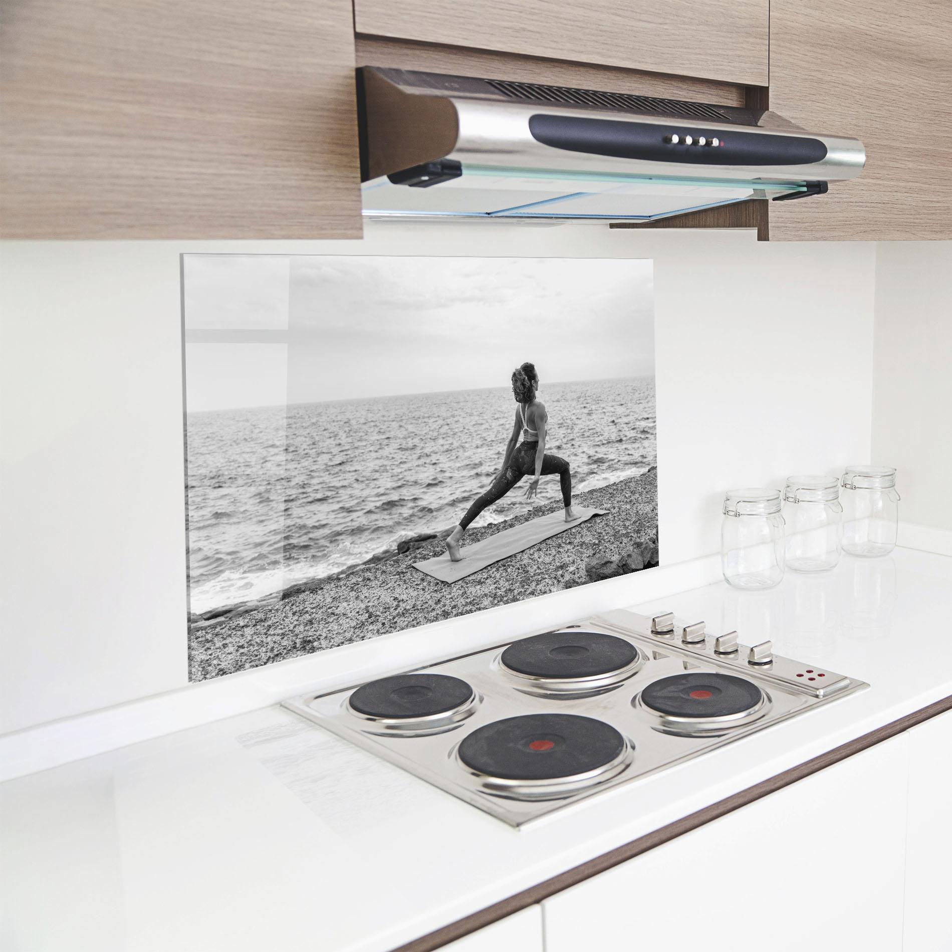 Konyhai üveg hátfal Blissful Balance mockup 8