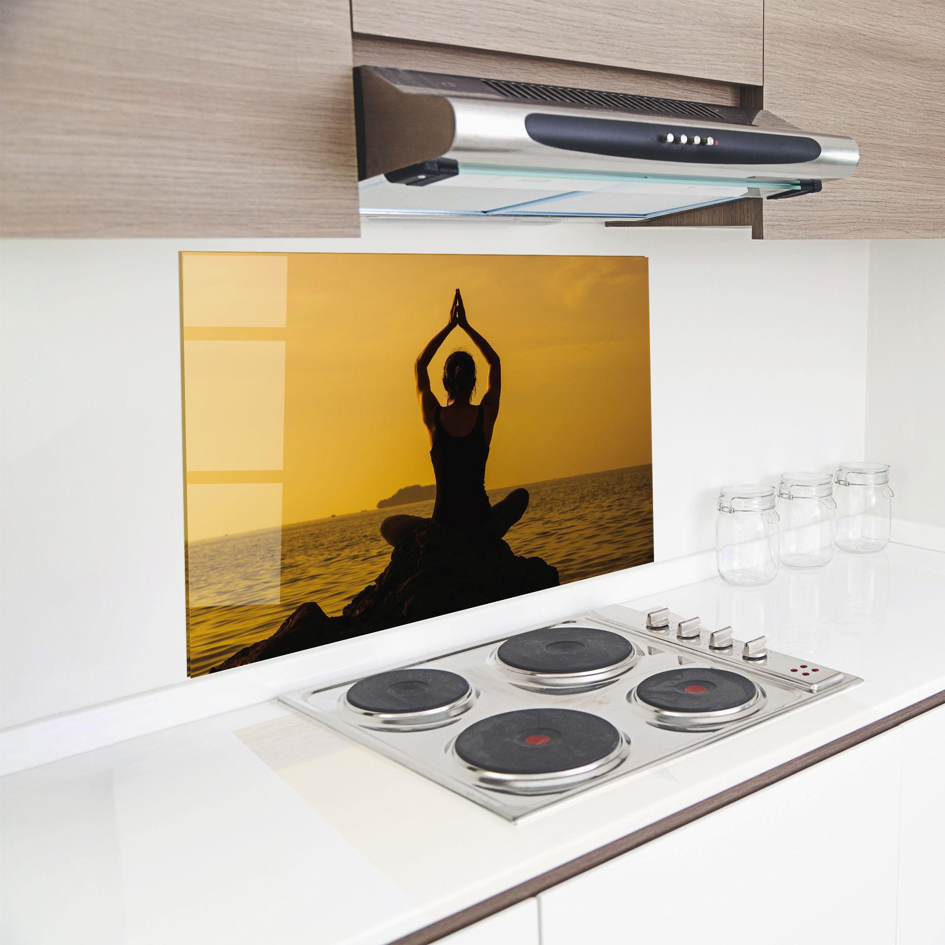 Konyhai üveg hátfal Meditation On Sunset mockup 8