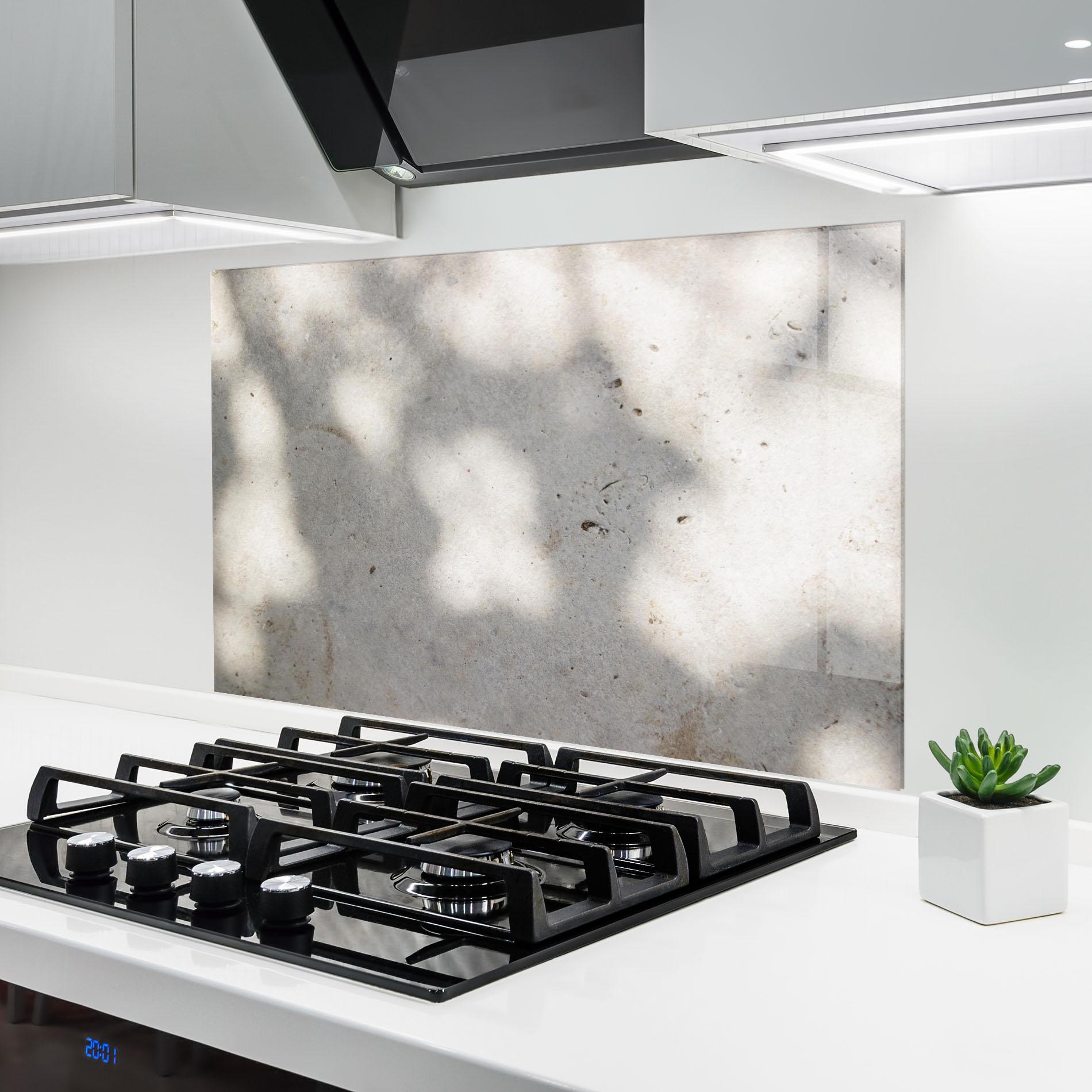 Konyhai üveg hátfal Shadows On Cement mockup 6