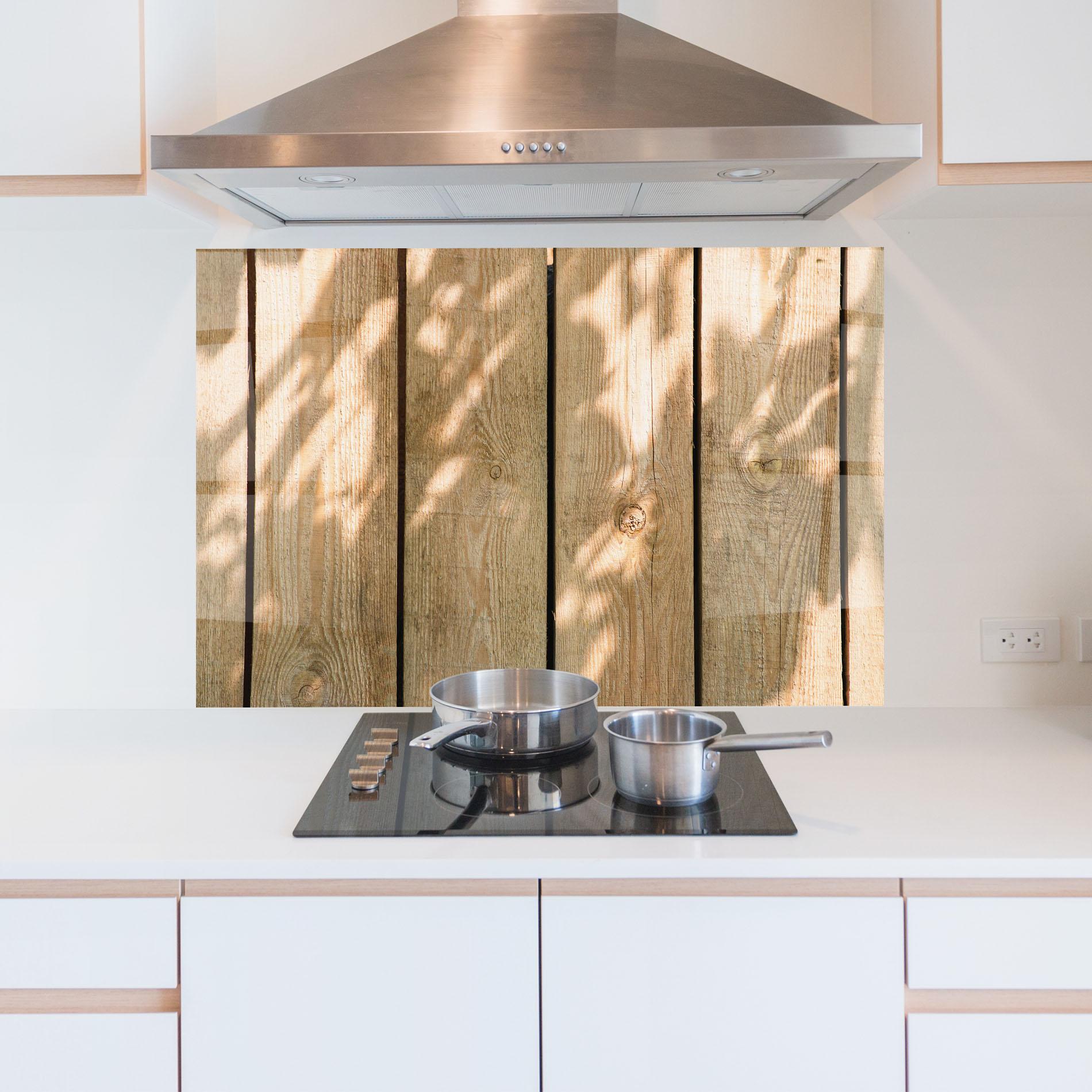 Konyhai üveg hátfal Shadows On Wood mockup 5