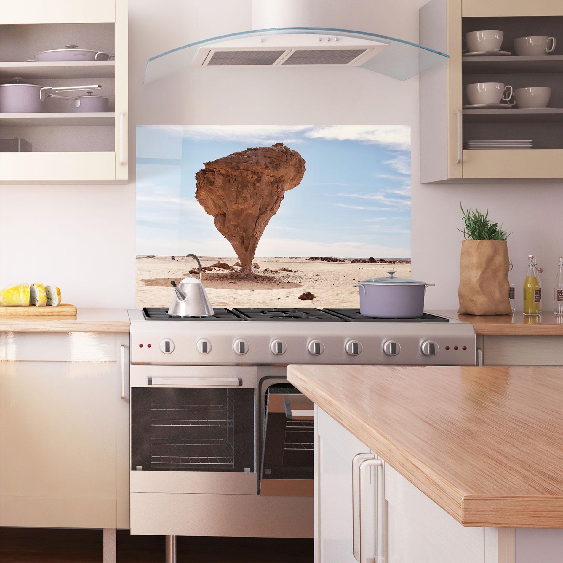 Konyhai üveg hátfal Stone In Desert mockup 1