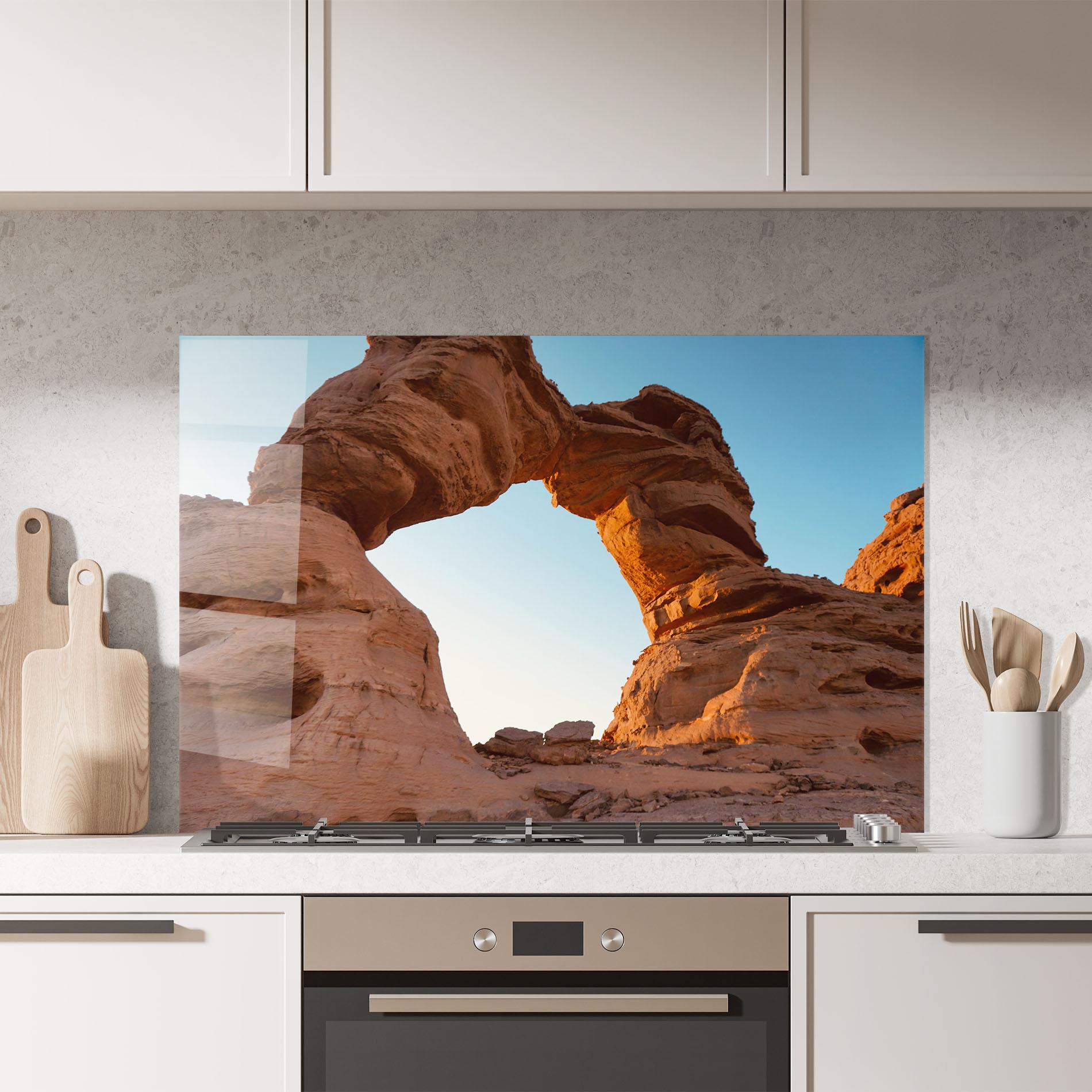 Konyhai üveg hátfal Arcade In Desert mockup 7