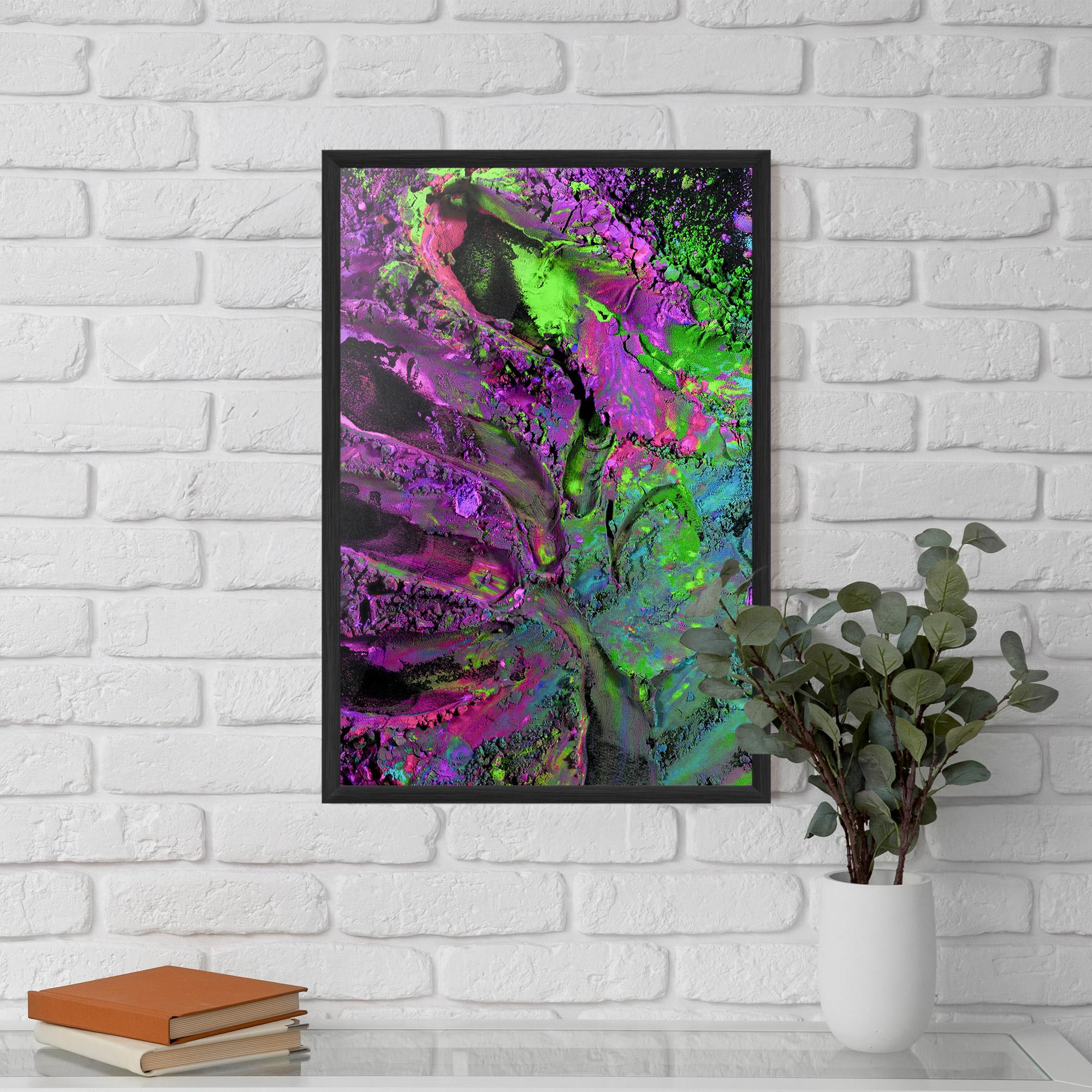 Keretezett Poszter Purple Powder mockup 5