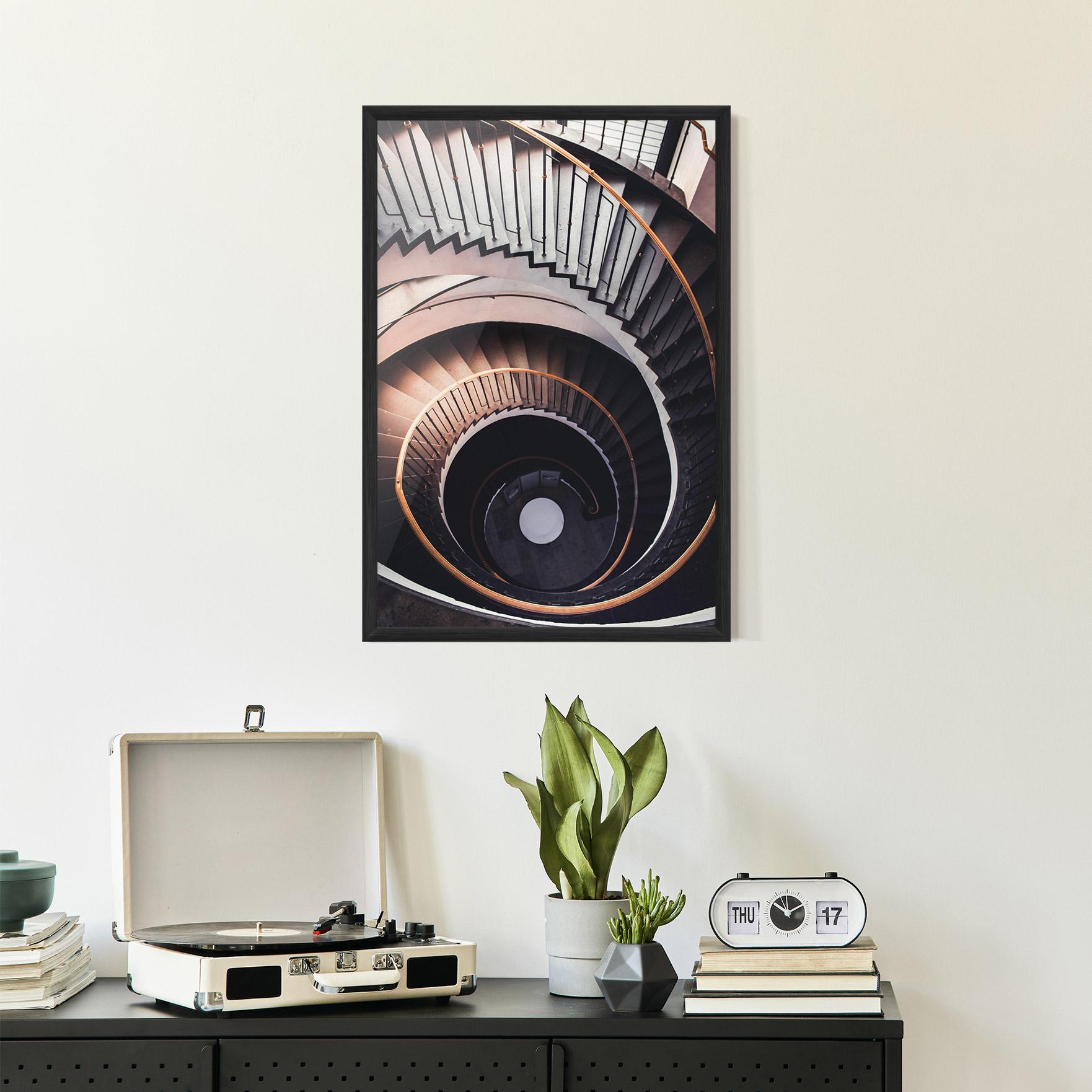 Keretezett Poszter Grey Stairs Spiral mockup 2