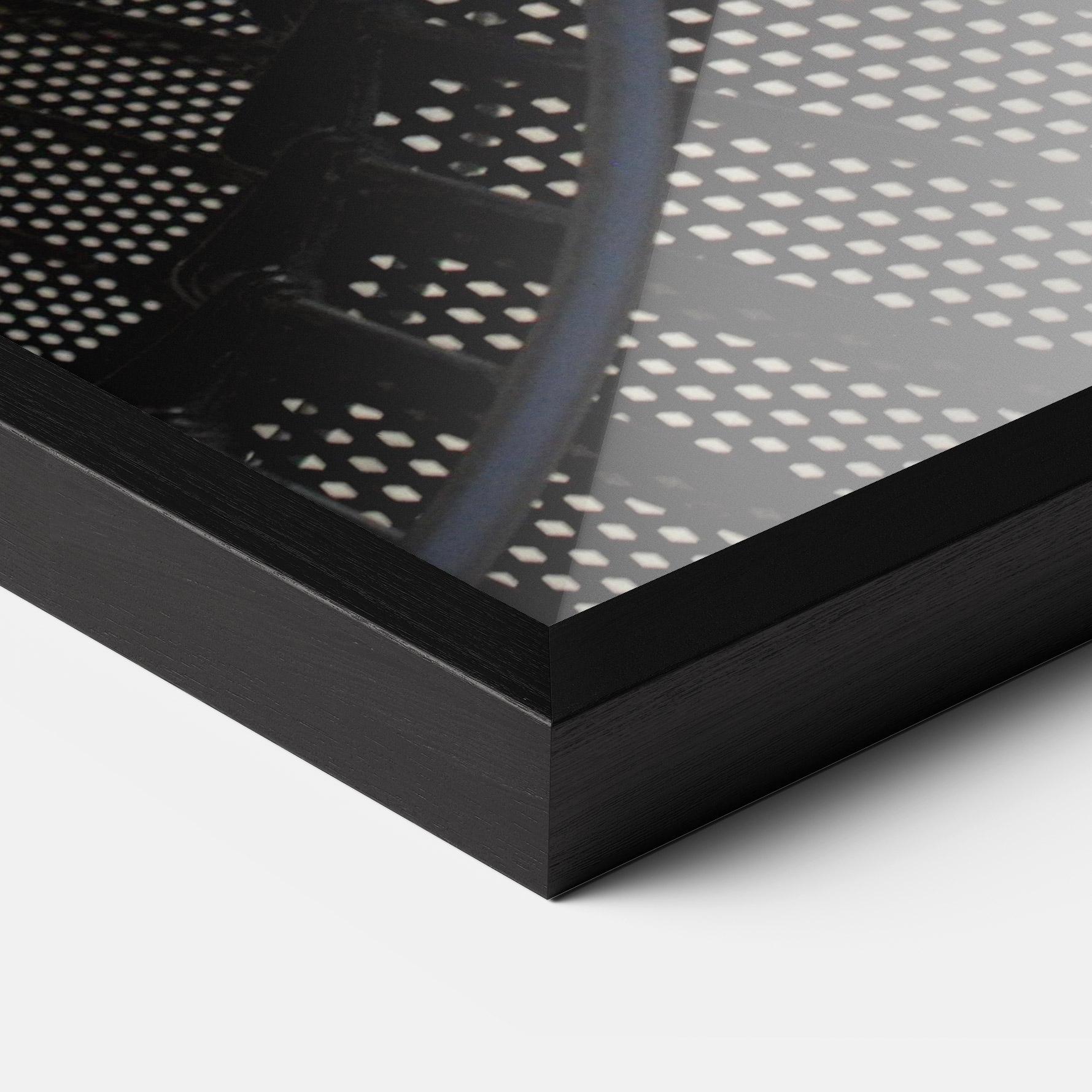 Keretezett Poszter Beautiful Black Stairs mockup 3