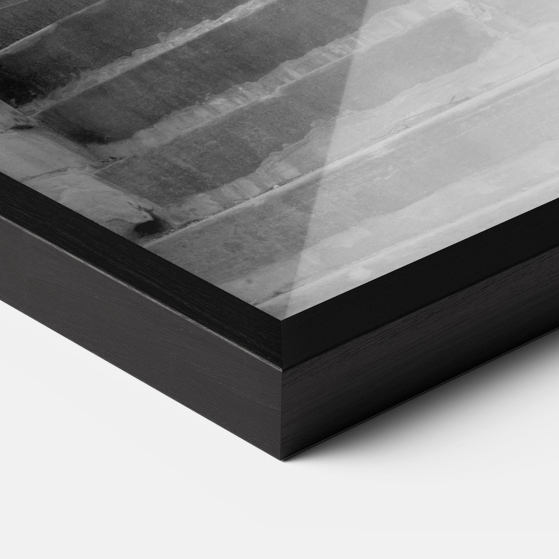 Keretezett Poszter Grey Dors mockup 3