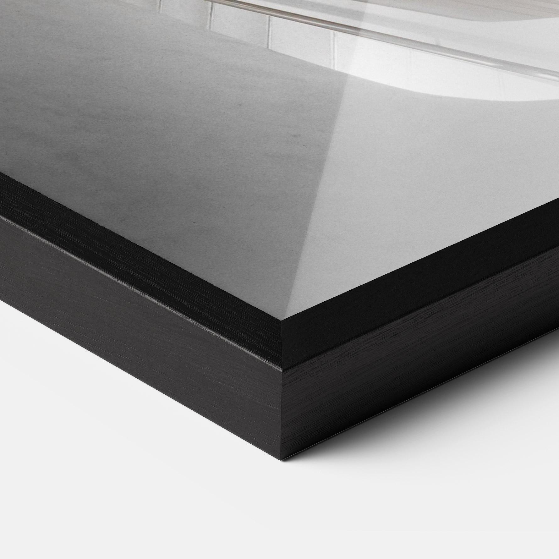 Keretezett Poszter White Stairs Spiral mockup 3