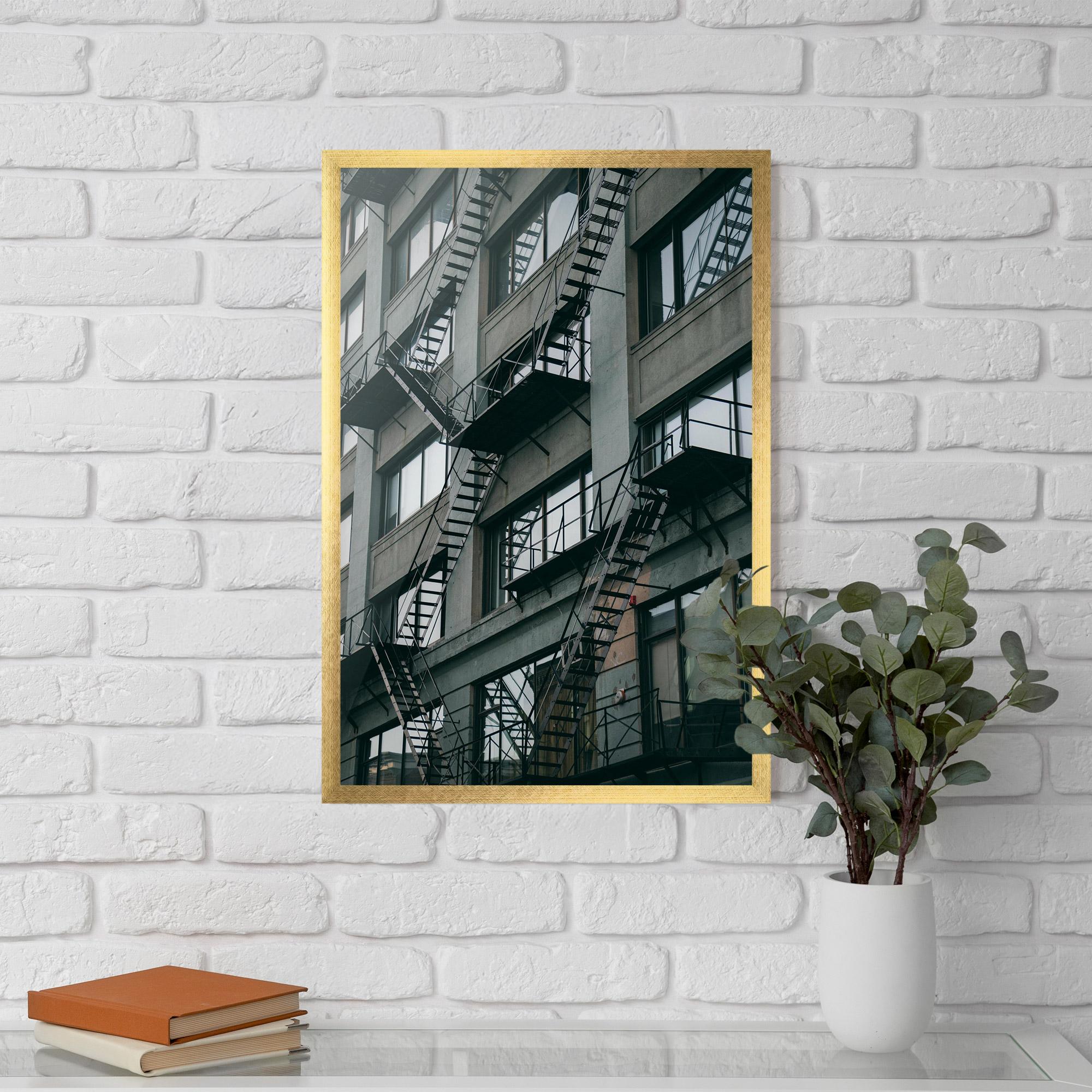 Keretezett Poszter Building Stairs mockup 5