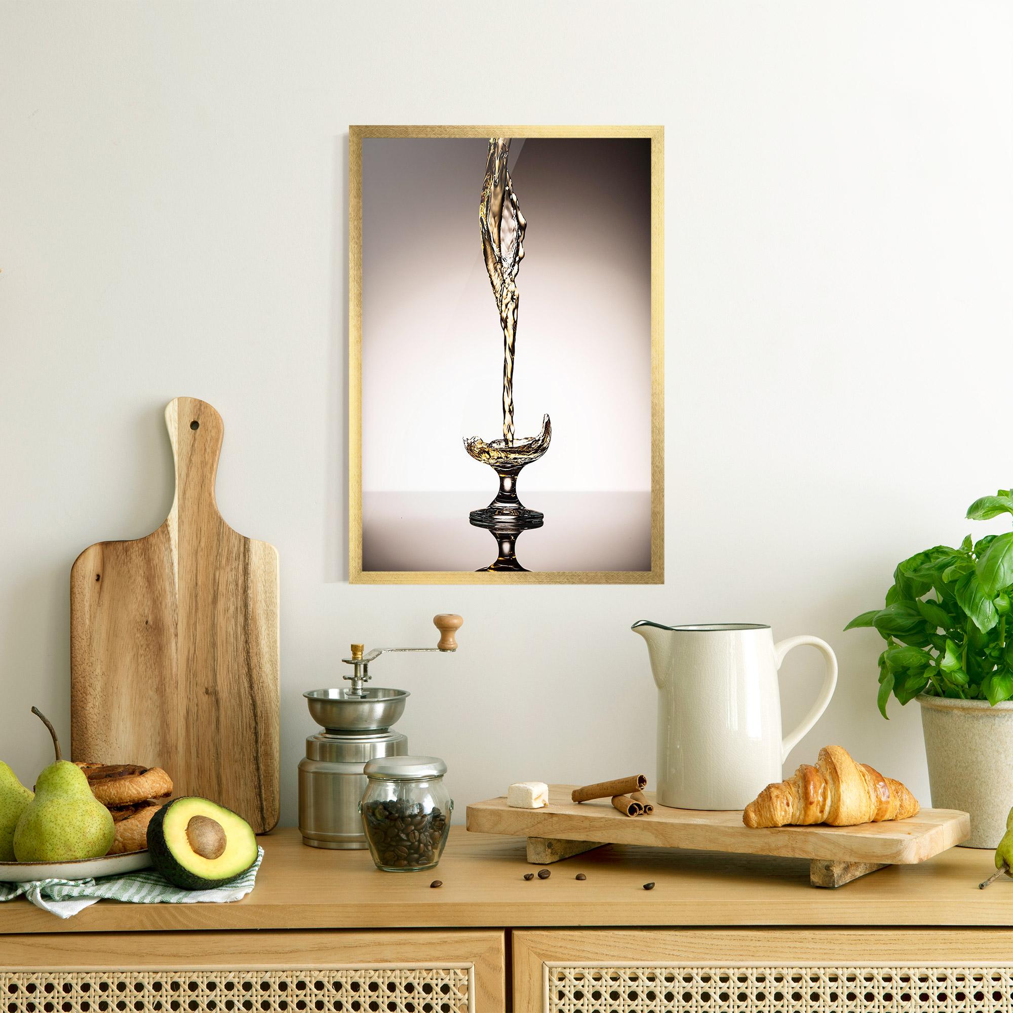 Keretezett Poszter White Wine Splash mockup 8