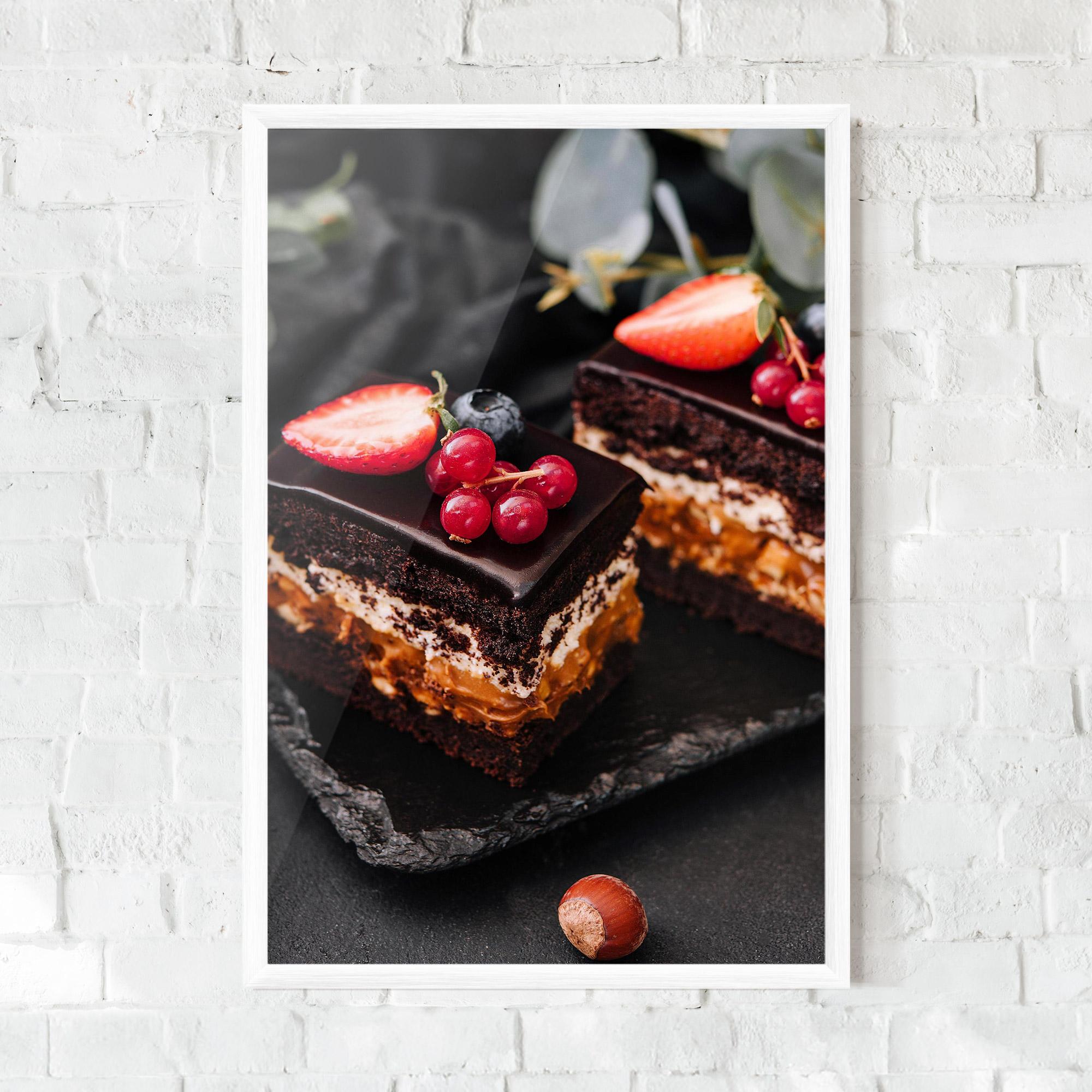Keretezett Poszter Chocolate Berries Cake mockup 0