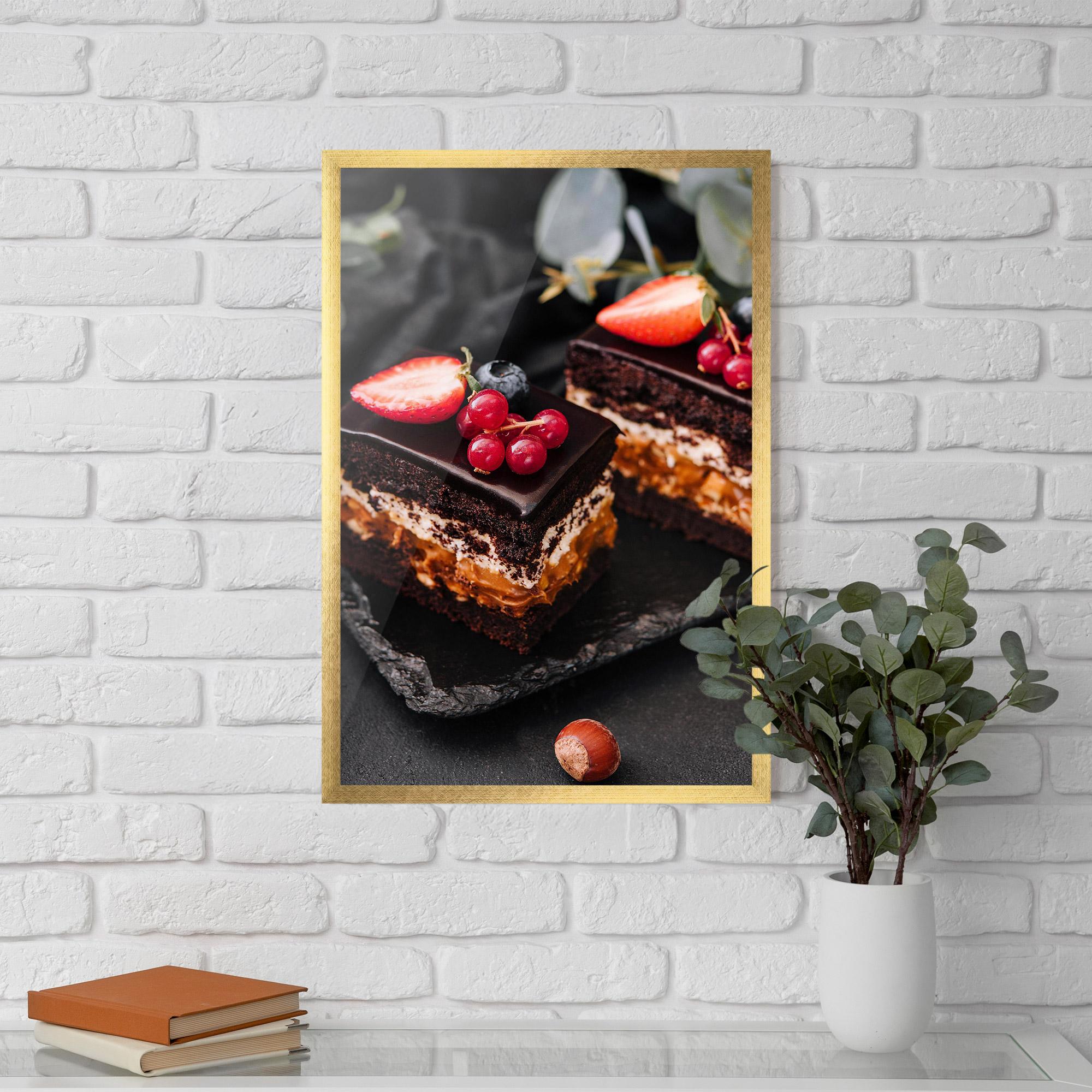 Keretezett Poszter Chocolate Berries Cake mockup 5