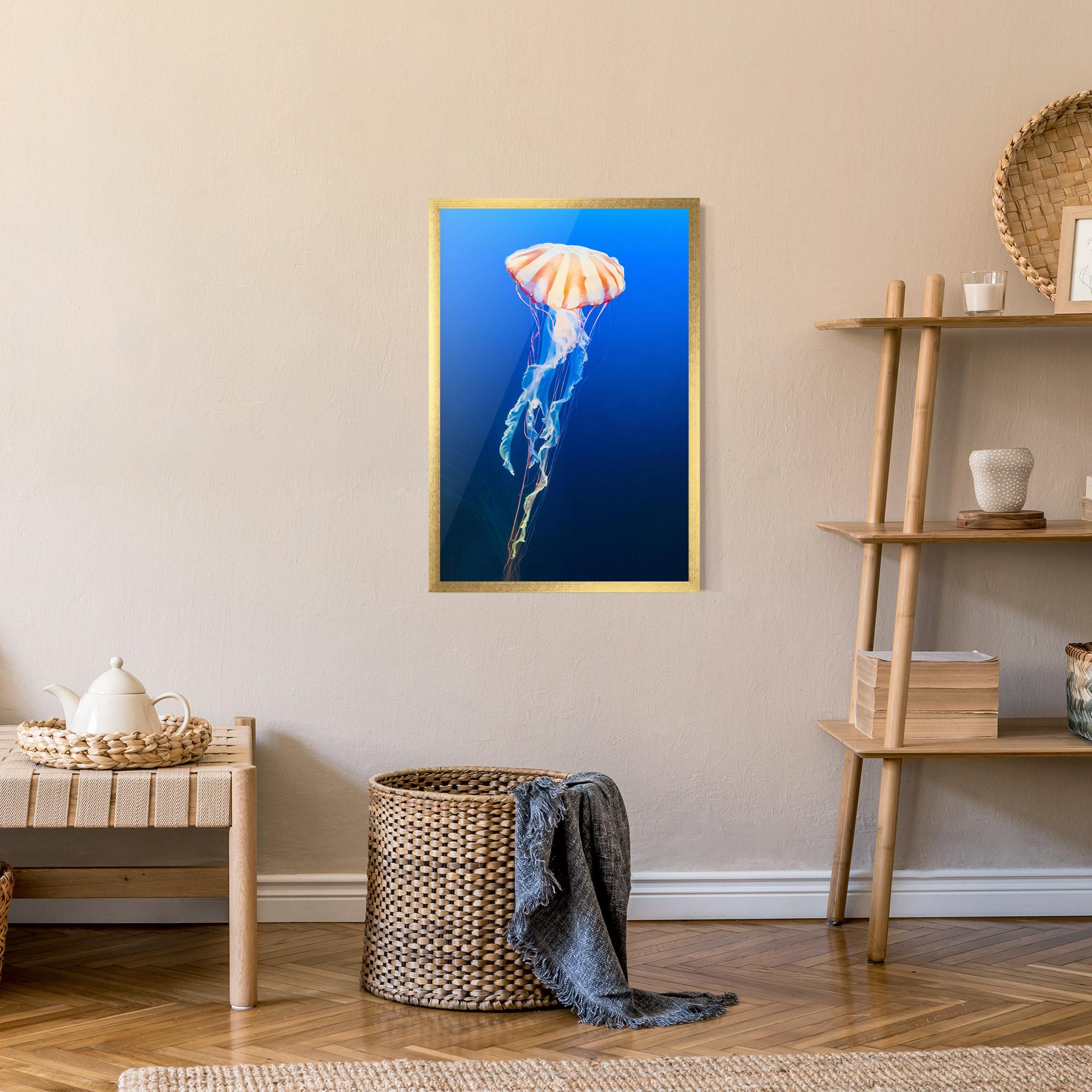 Keretezett Poszter Cream Jellyfish mockup 9