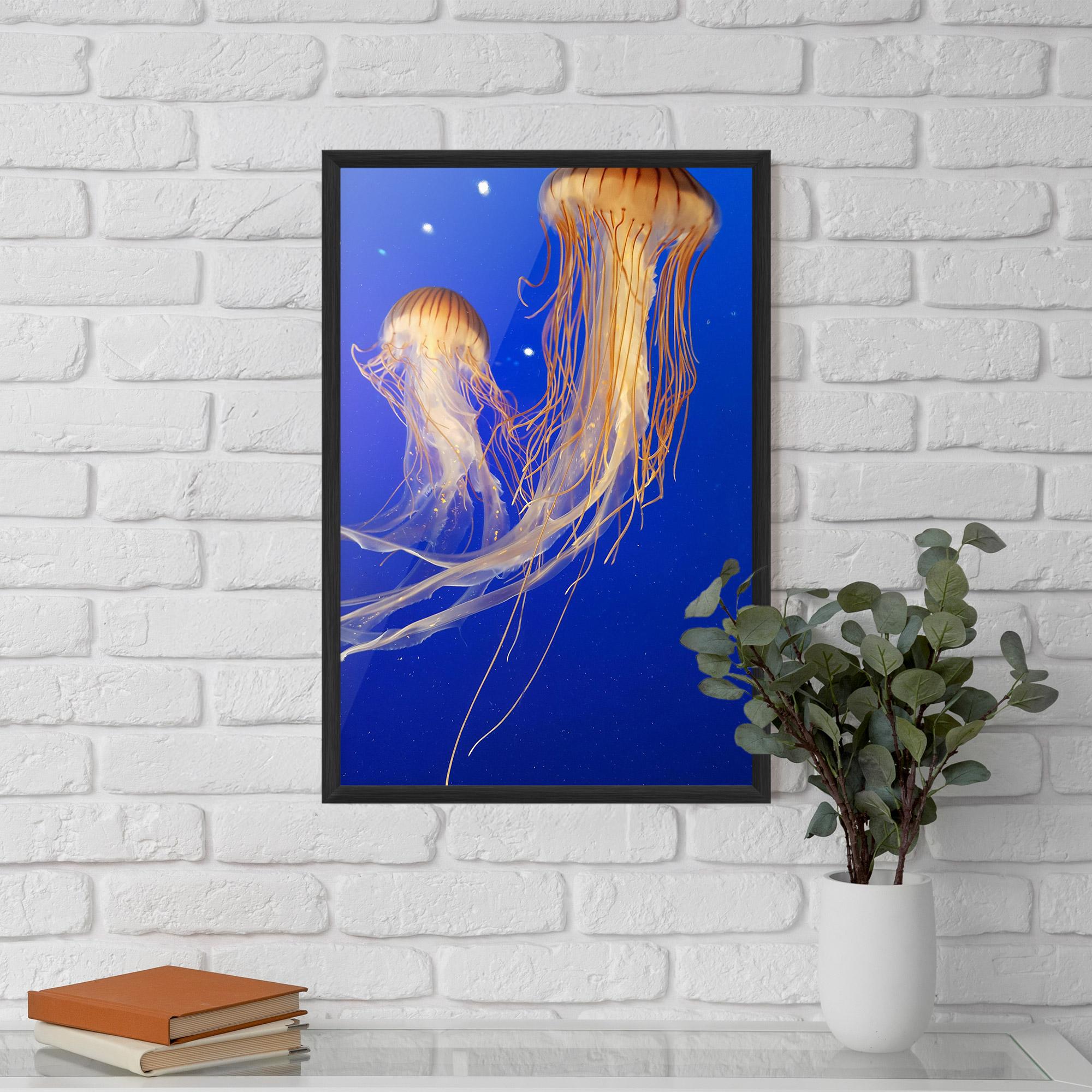 Keretezett Poszter Light Orange Jellyfish mockup 5
