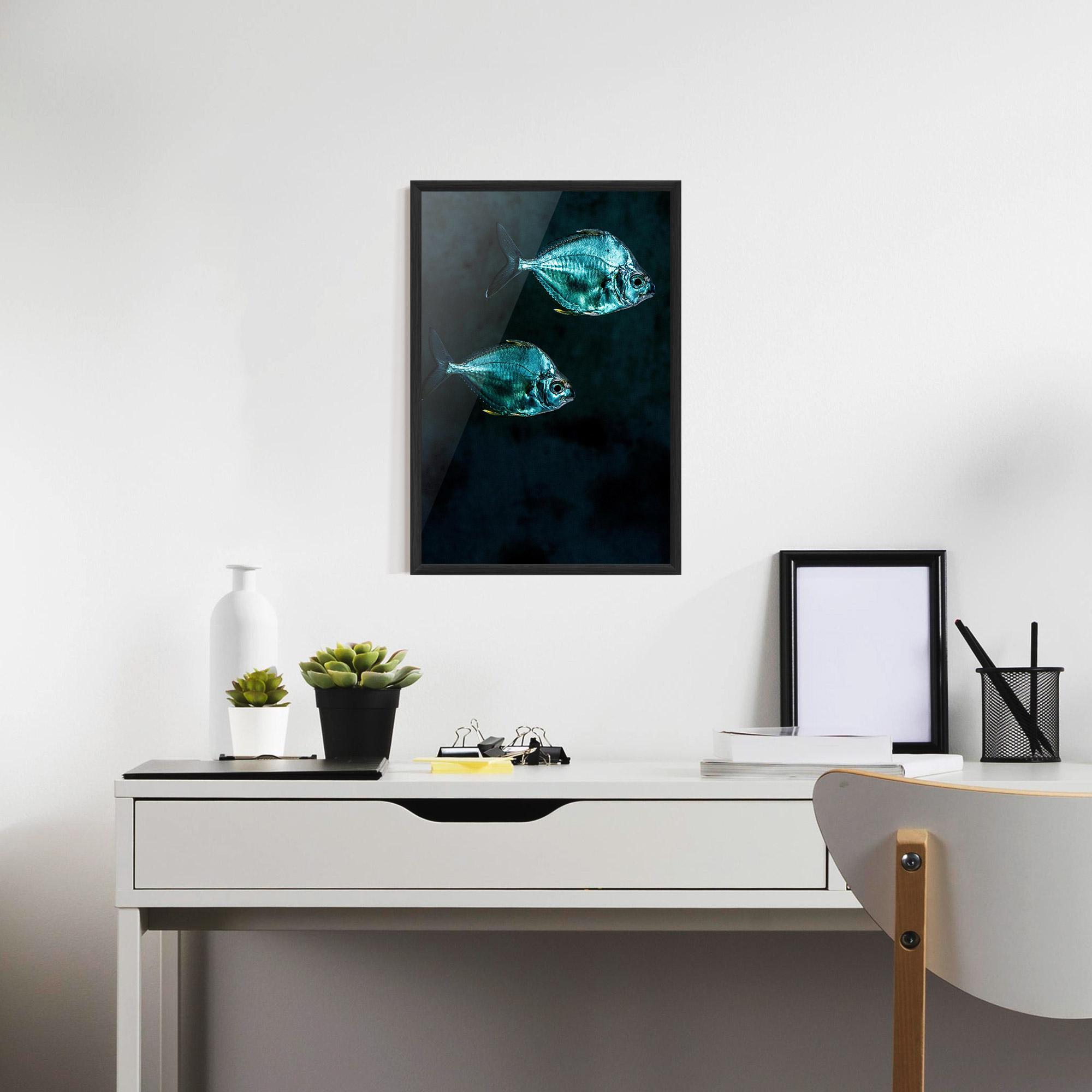 Keretezett Poszter Silver Fish mockup 7
