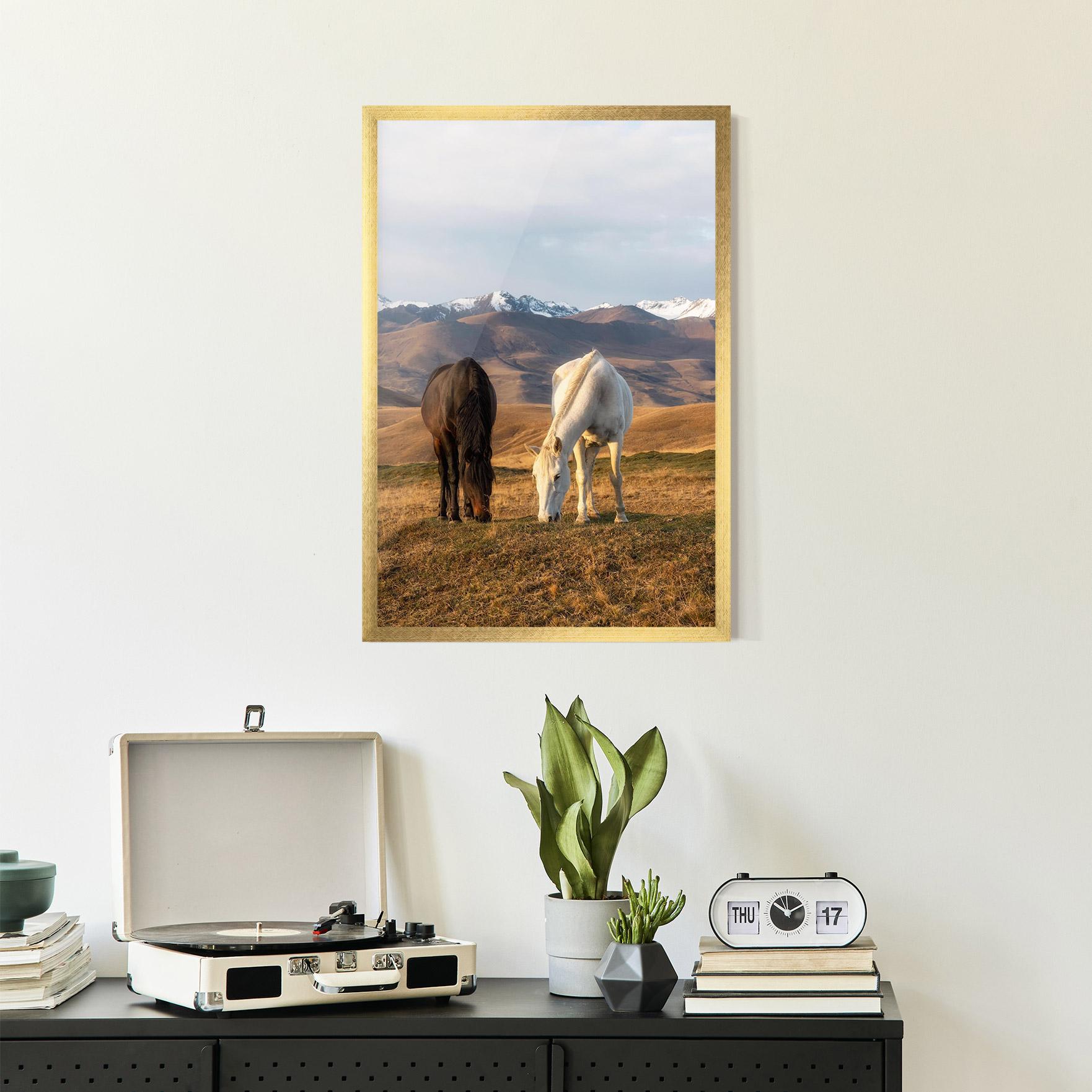 Keretezett Poszter Mountain Horses mockup 2