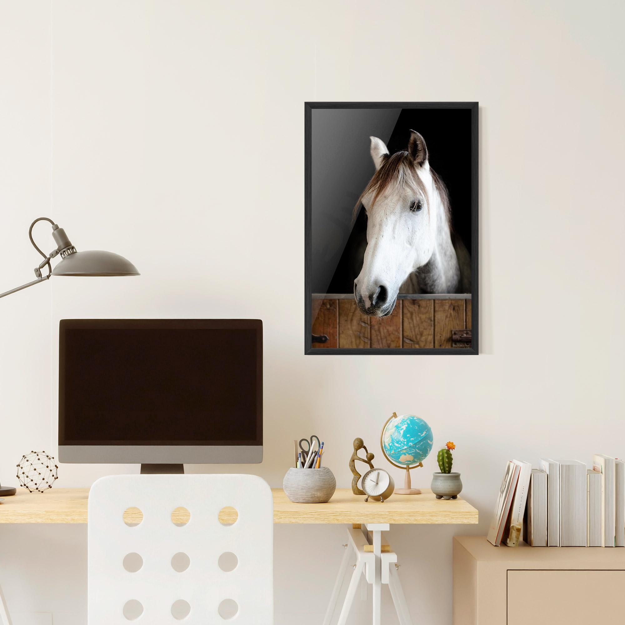 Keretezett Poszter Grey Horse Head mockup 6