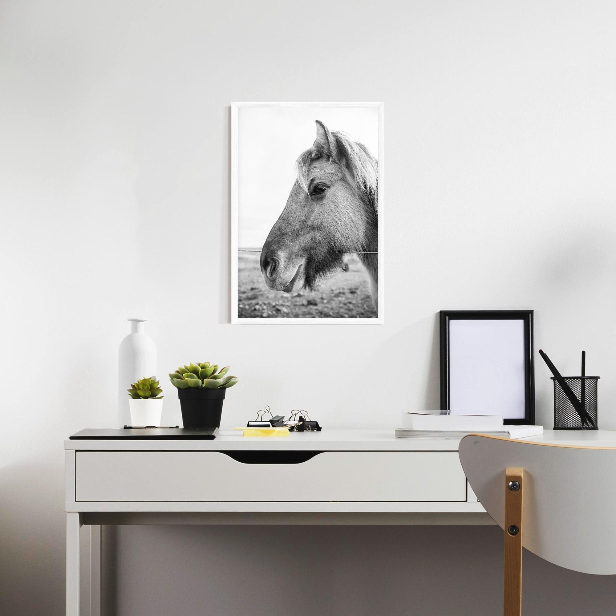 Keretezett Poszter Gray Horse Head mockup 7