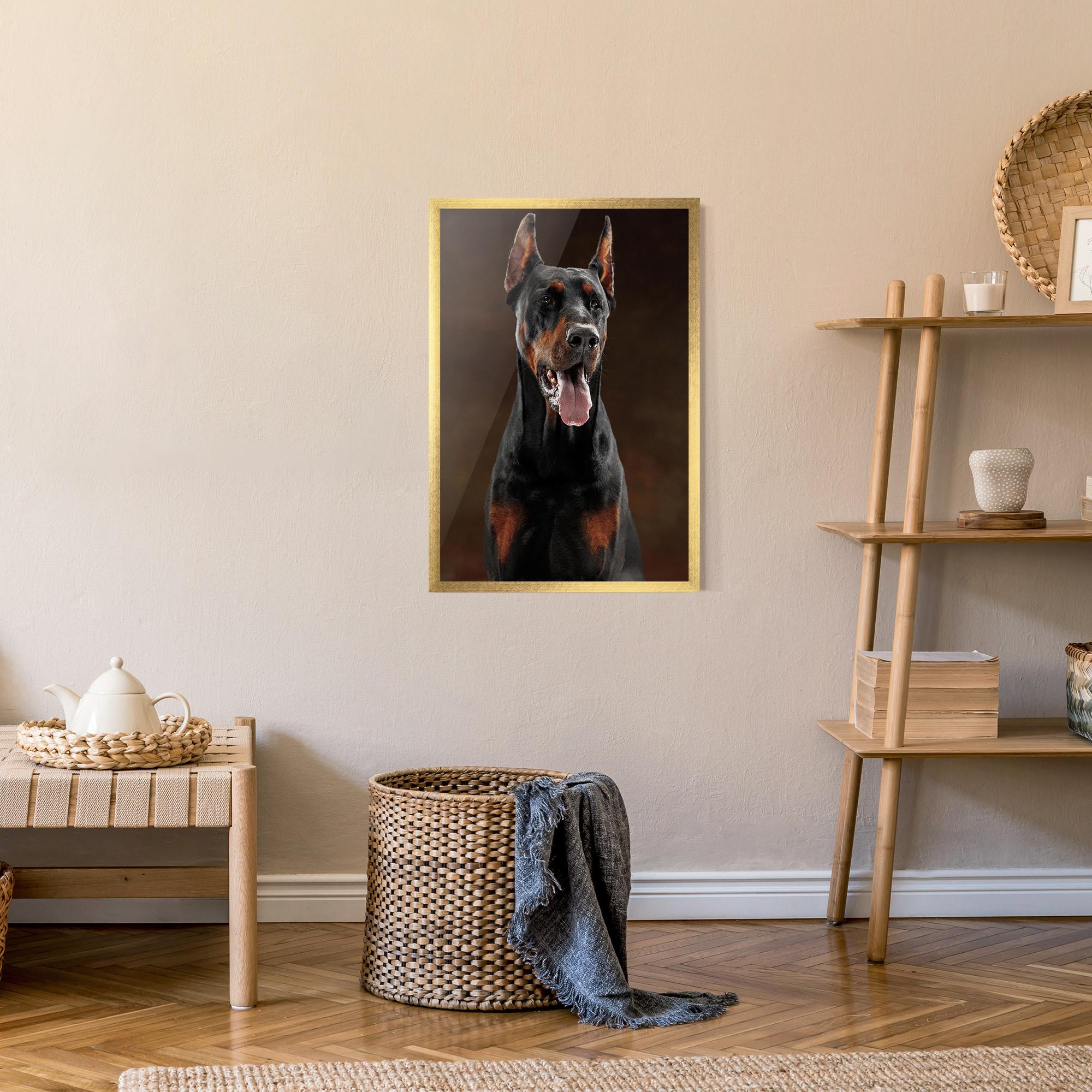 Keretezett Poszter Doberman Looking mockup 9