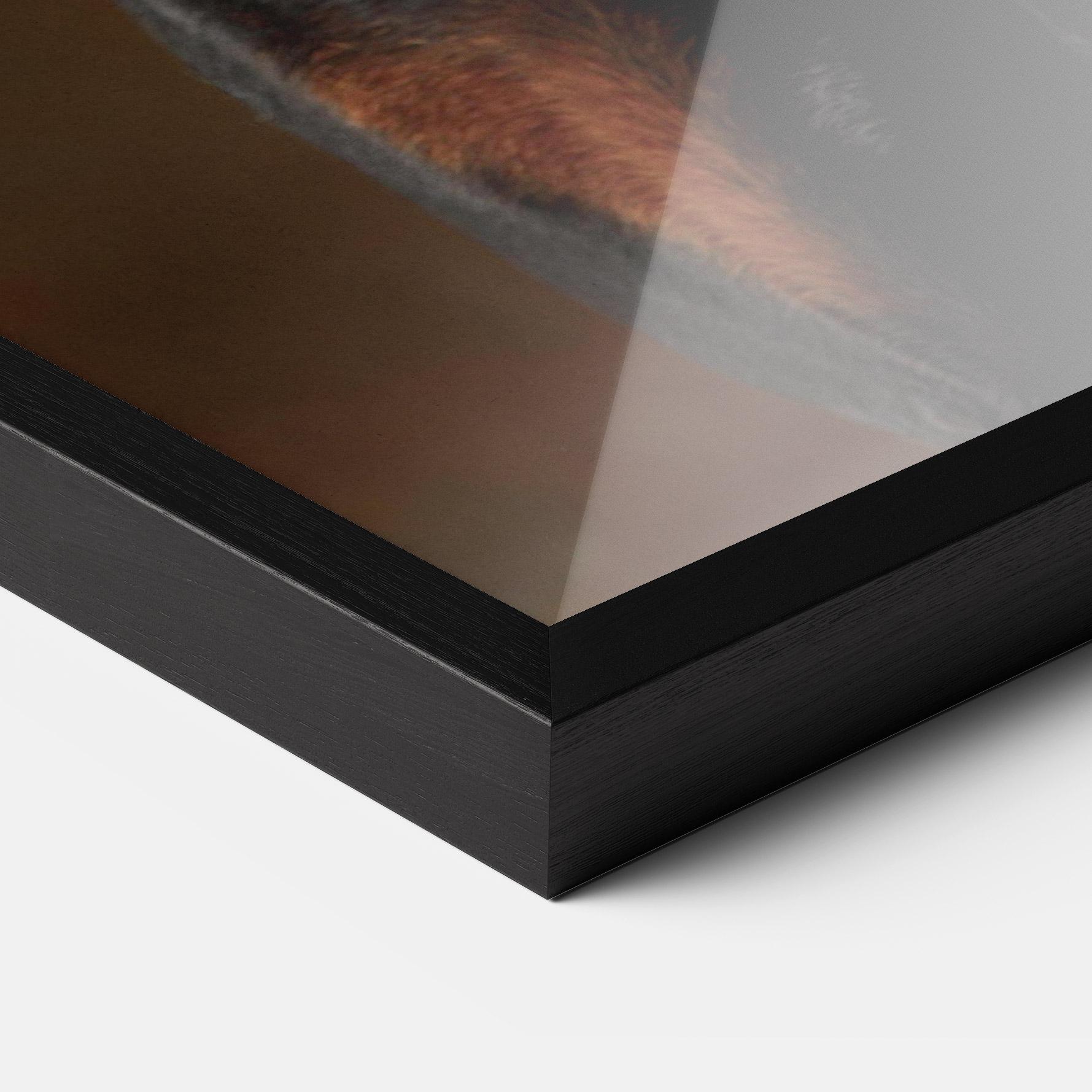 Keretezett Poszter Doberman Looking mockup 3