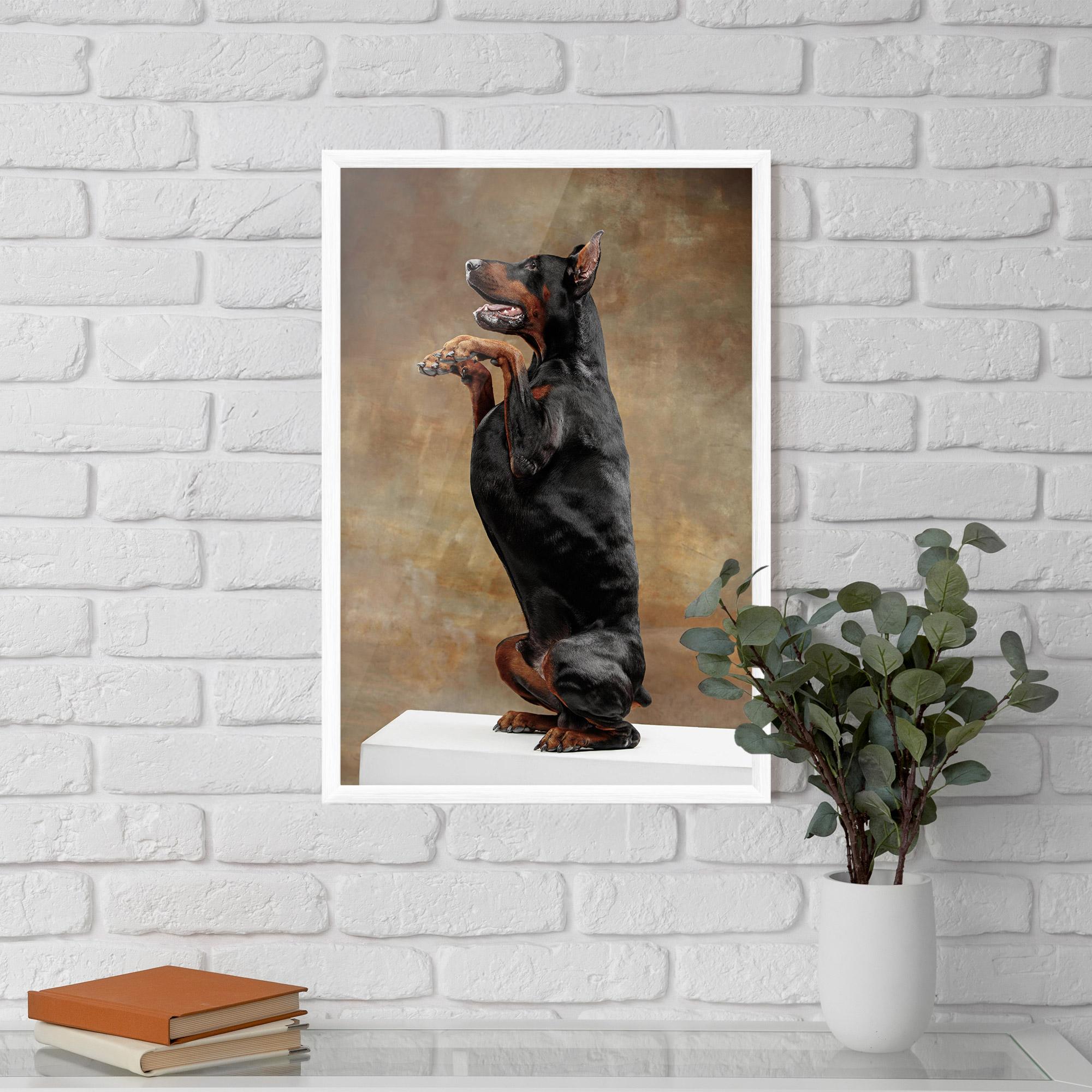 Keretezett Poszter Doberman Standing mockup 5