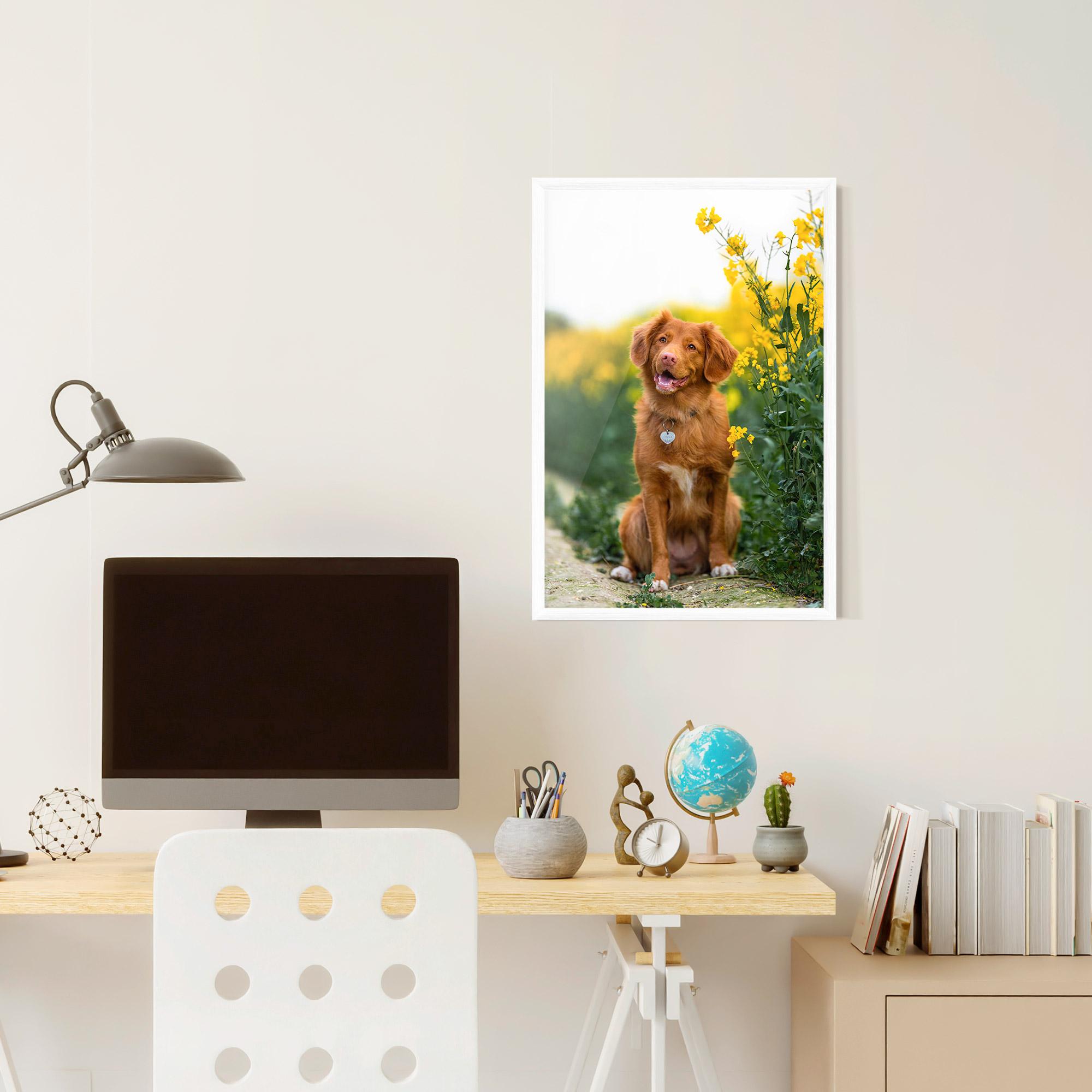 Keretezett Poszter Dog Yellow Flowers mockup 6