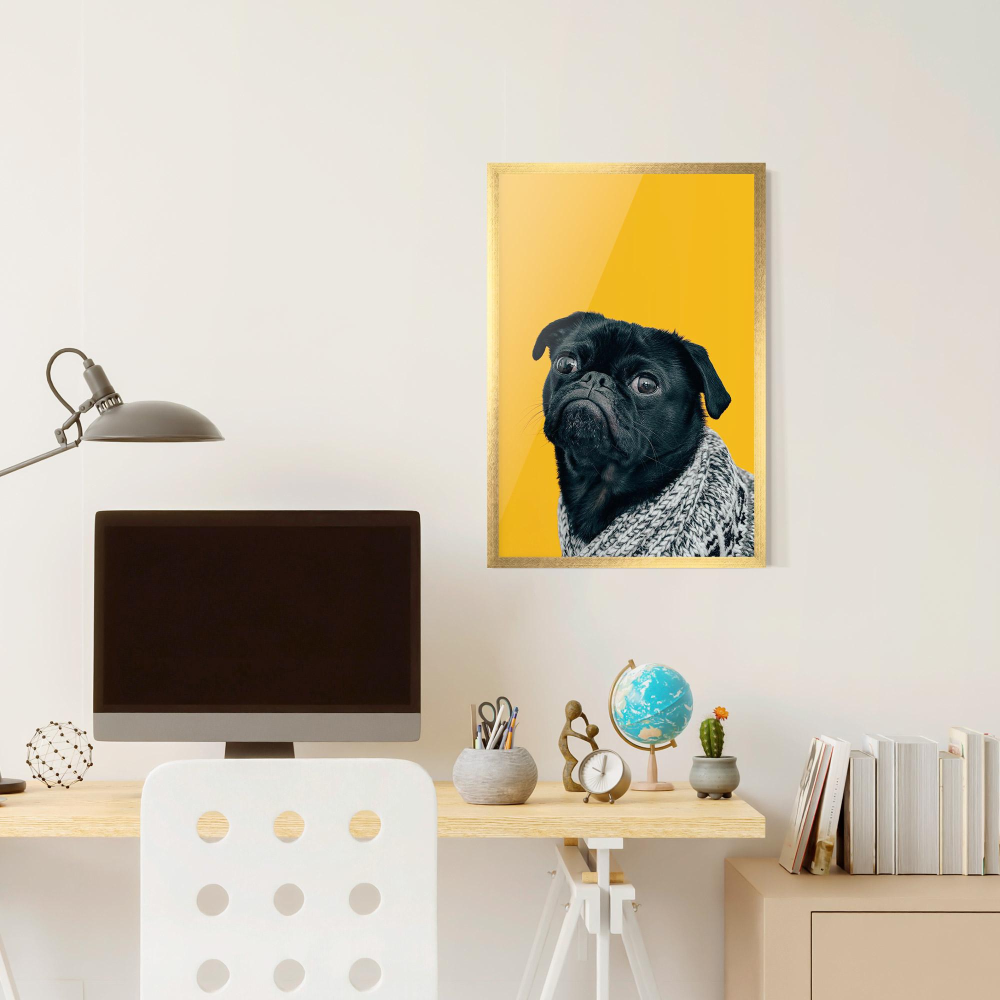 Keretezett Poszter Black Pug mockup 6
